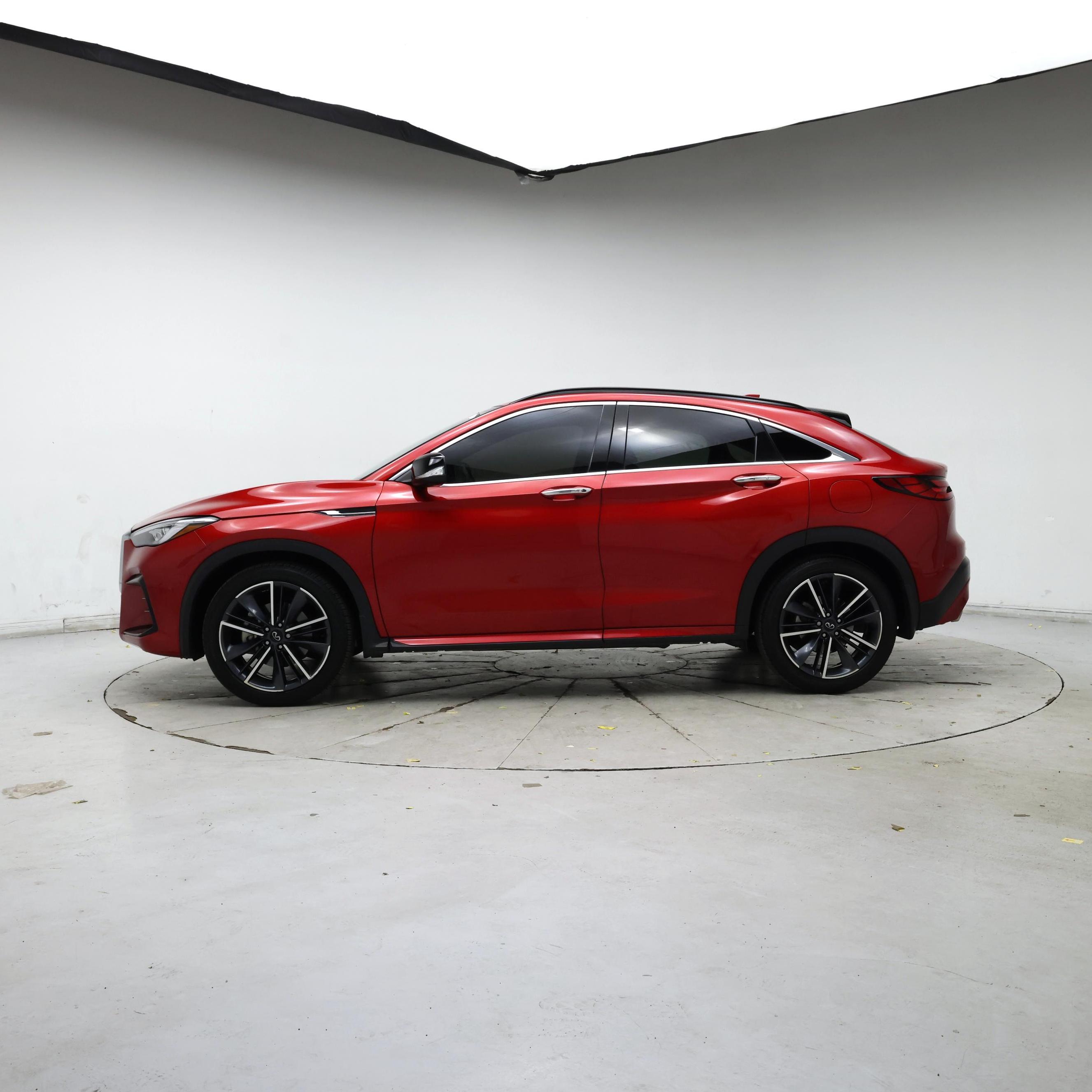 Thumbnail: 2023 INFINITI QX55 - 3