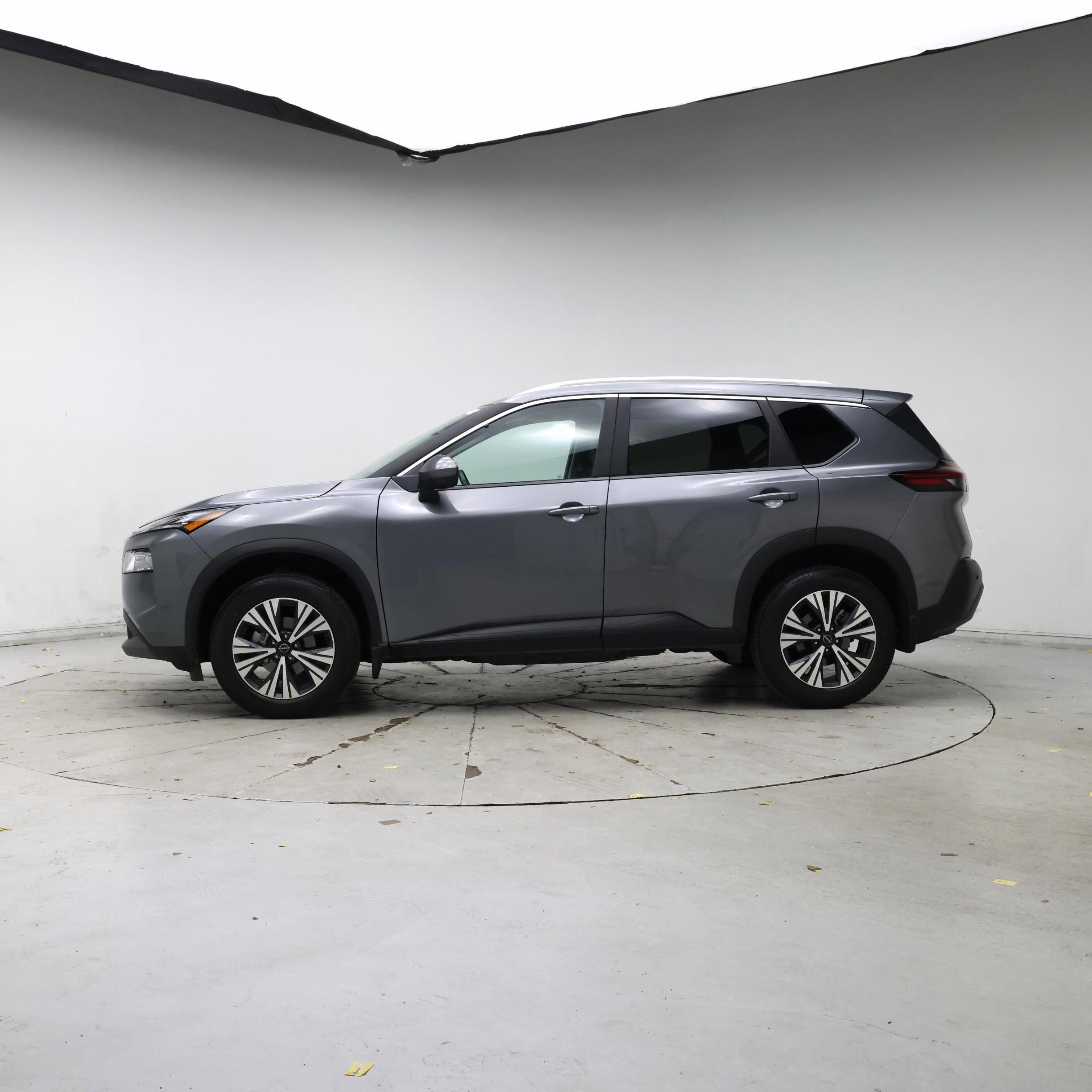 Thumbnail: 2023 Nissan Rogue - 3