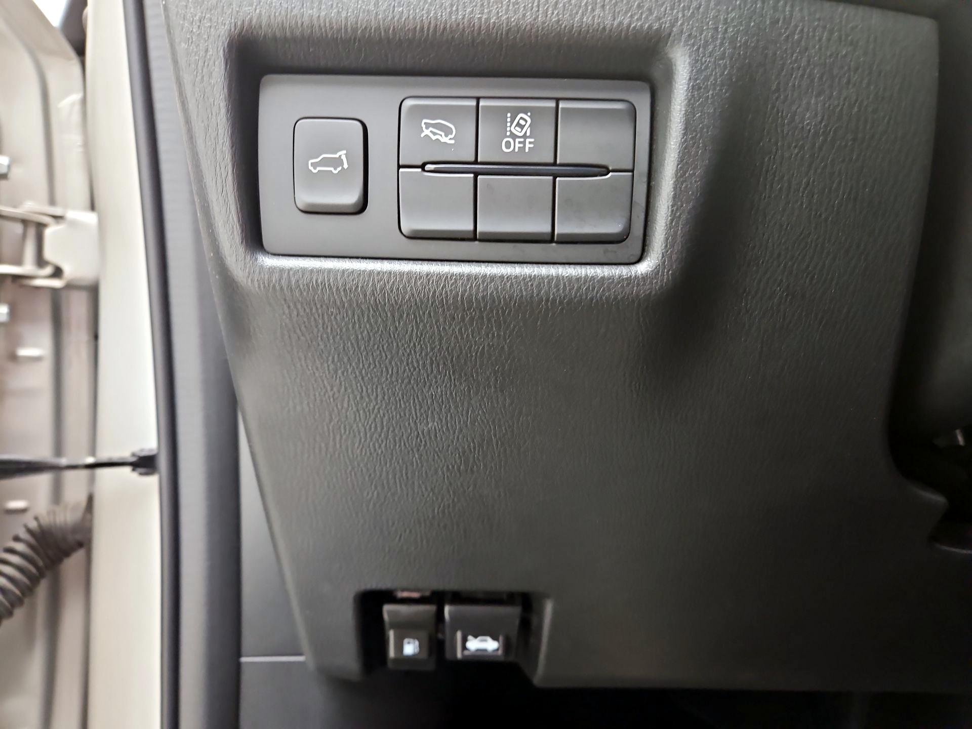 Thumbnail: 2025 Mazda CX-5 - 13