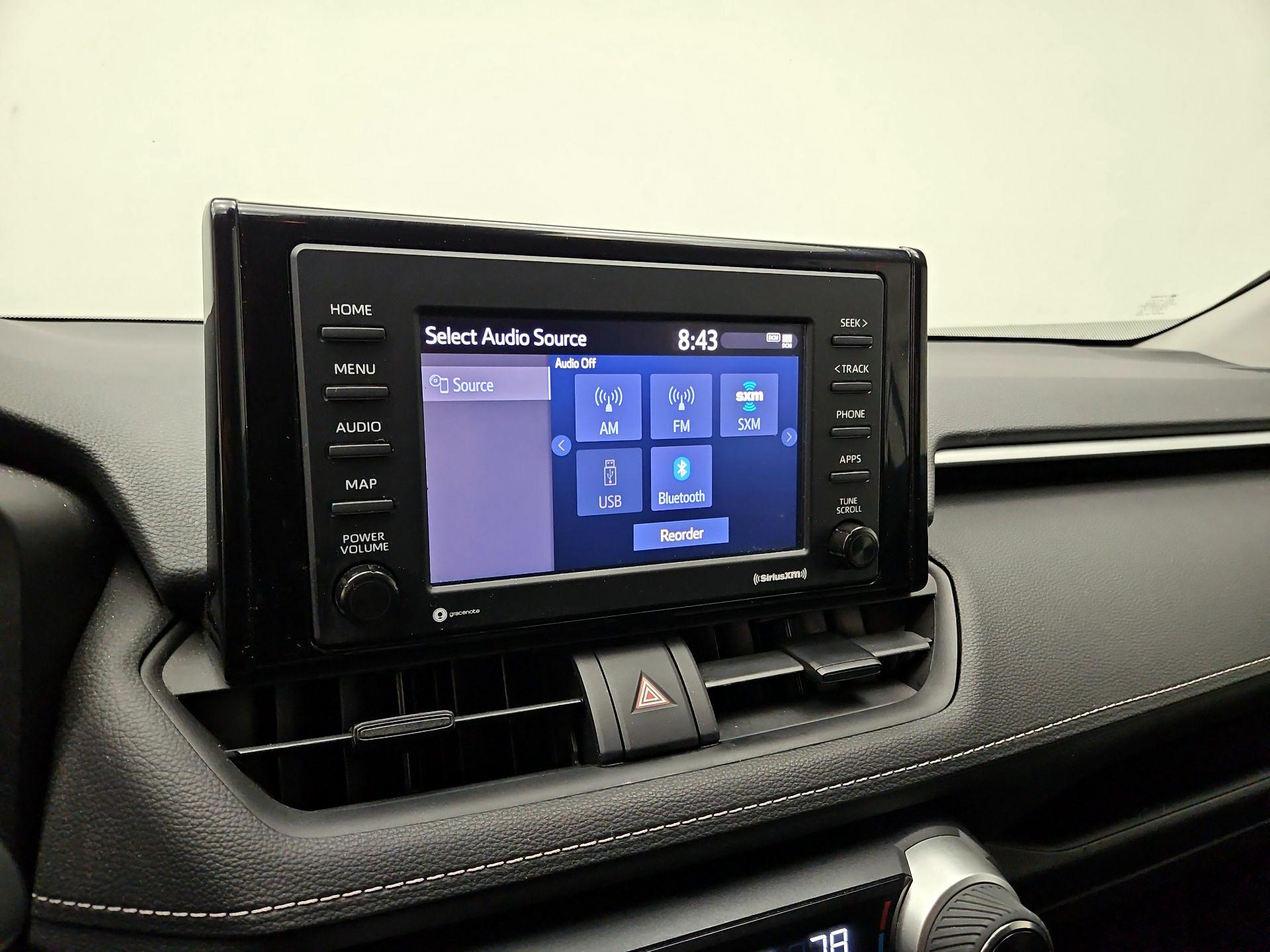 Thumbnail: 2021 Toyota RAV4 - 16