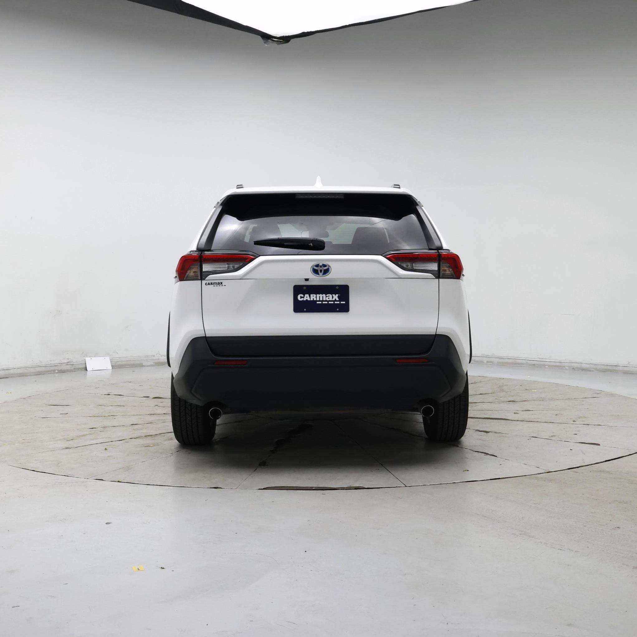 Thumbnail: 2021 Toyota RAV4 - 6