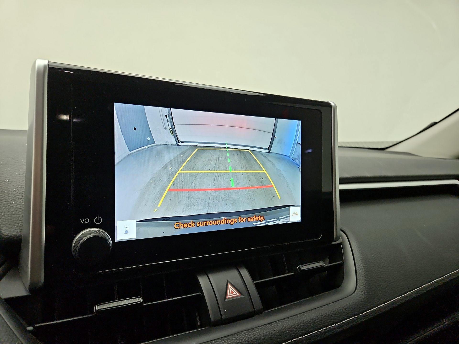 Thumbnail: 2025 Toyota RAV4 - 15