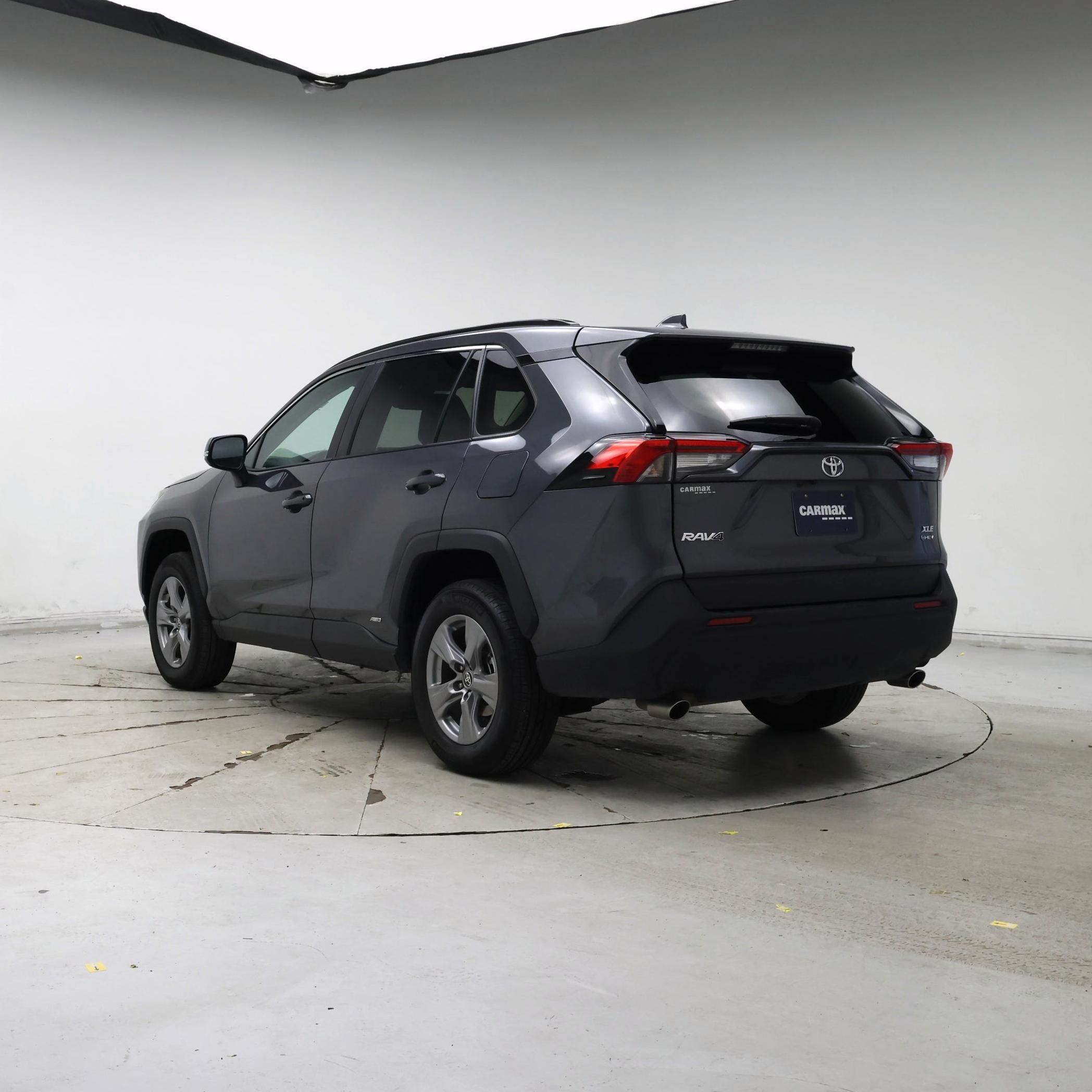 Thumbnail: 2025 Toyota RAV4 - 2