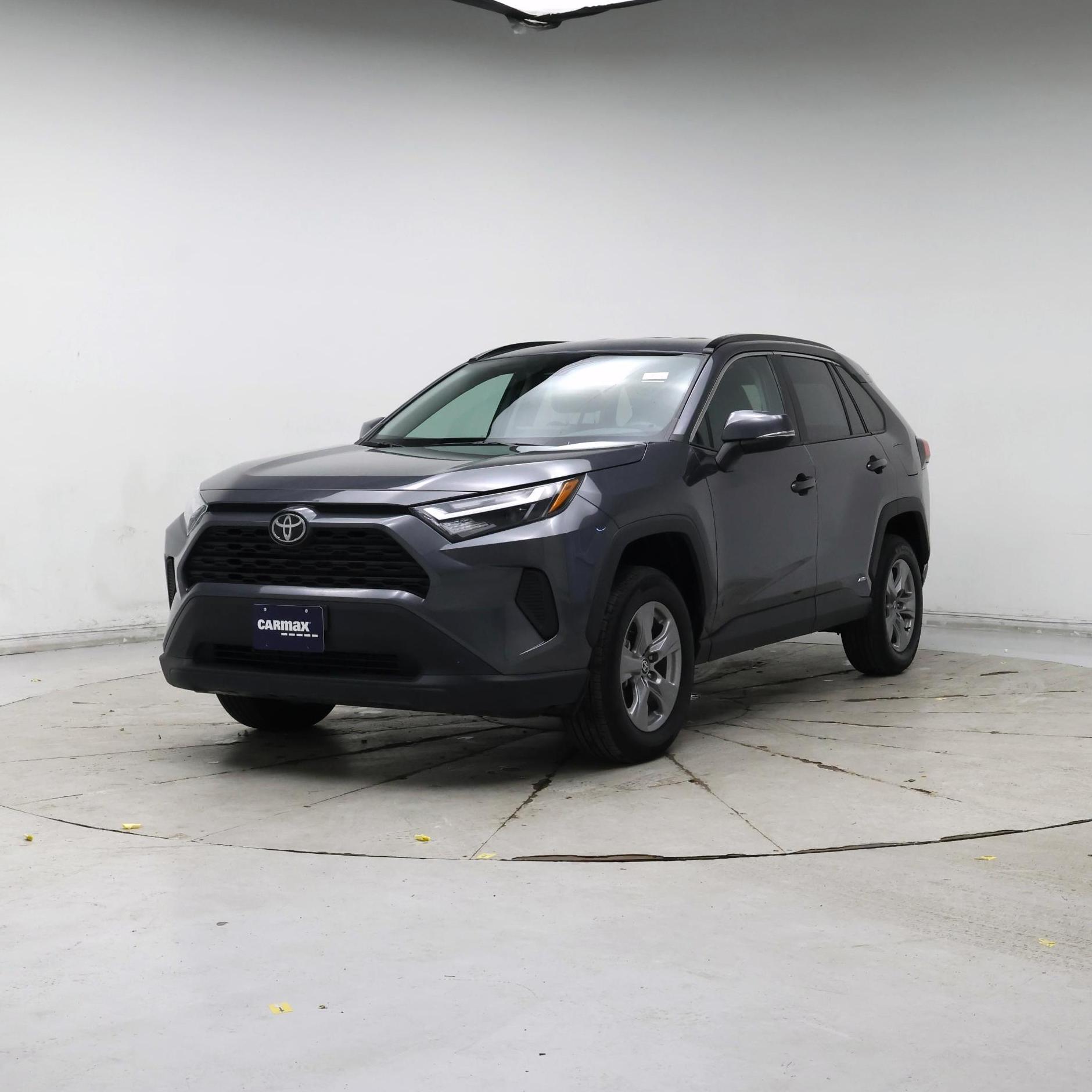 Thumbnail: 2025 Toyota RAV4 - 4