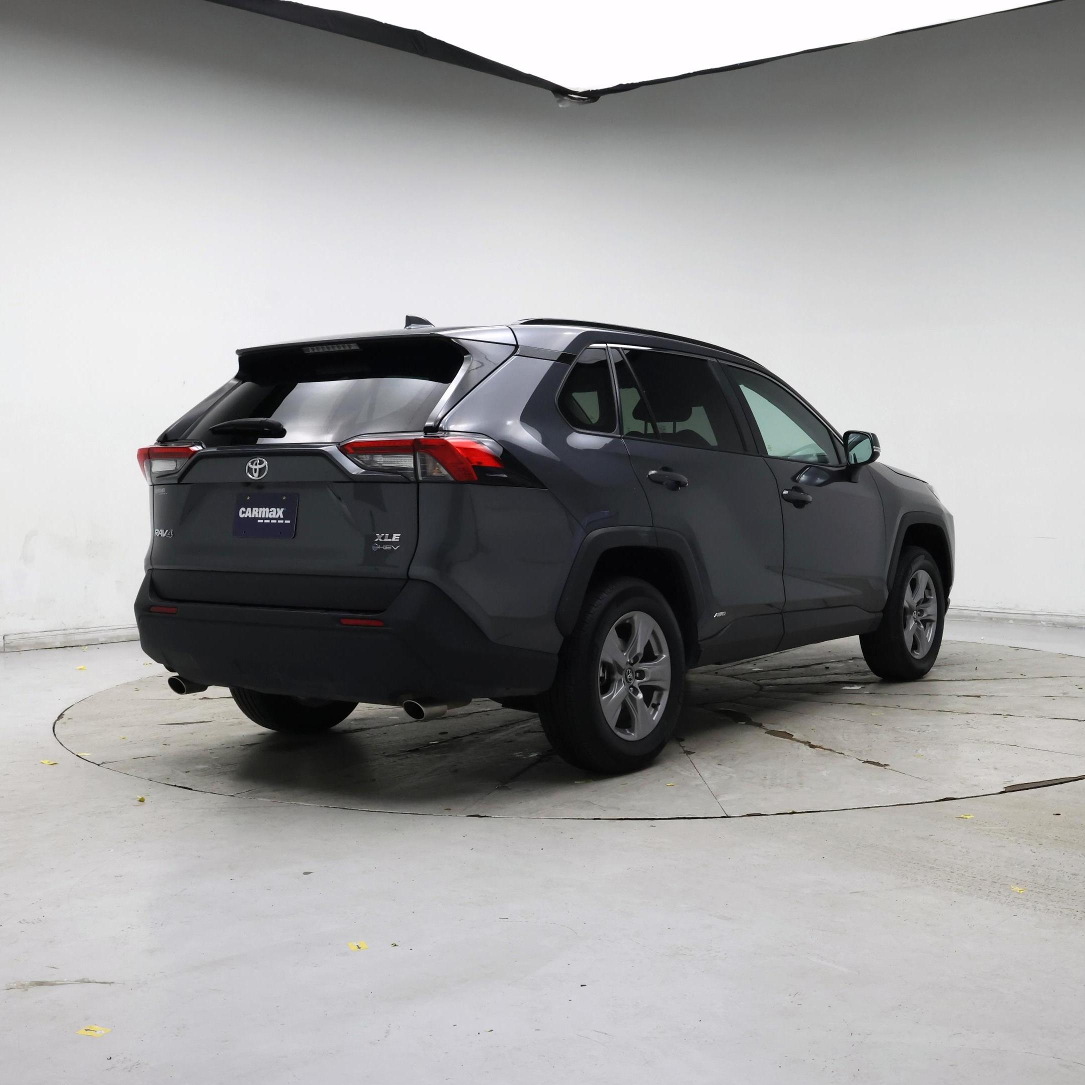 Thumbnail: 2025 Toyota RAV4 - 8