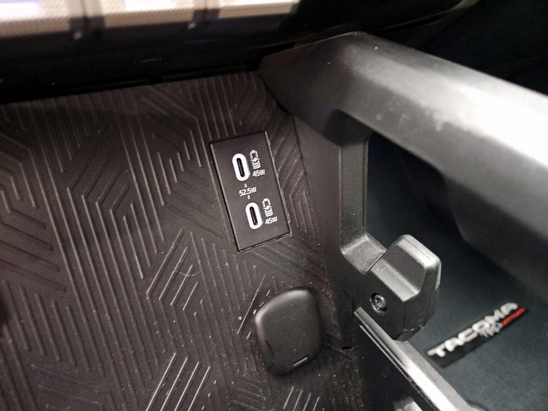 Thumbnail: 2025 Toyota Tacoma - 18