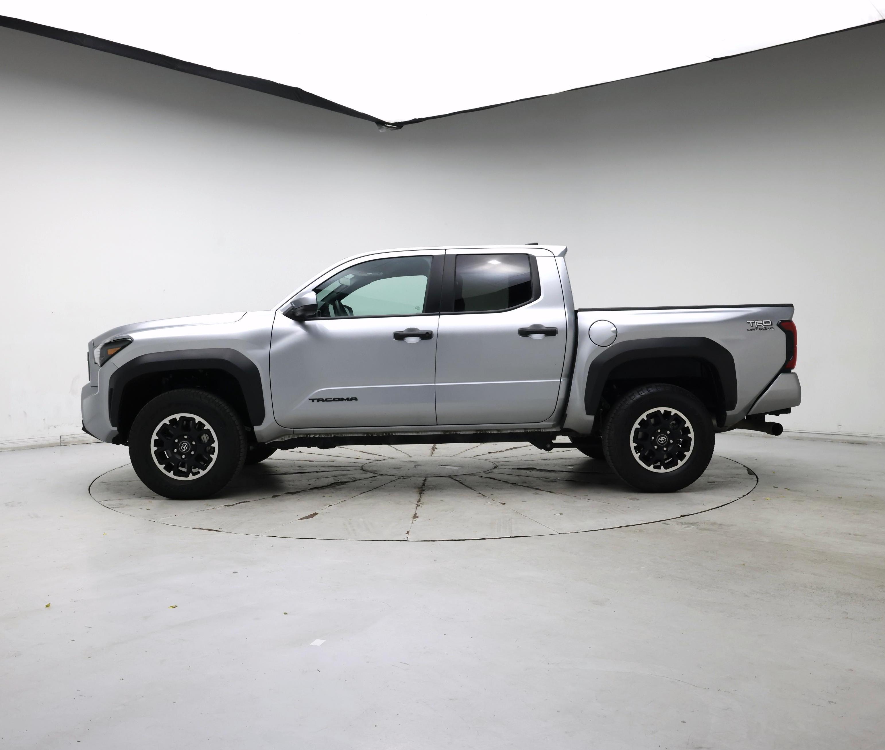 Thumbnail: 2025 Toyota Tacoma - 3