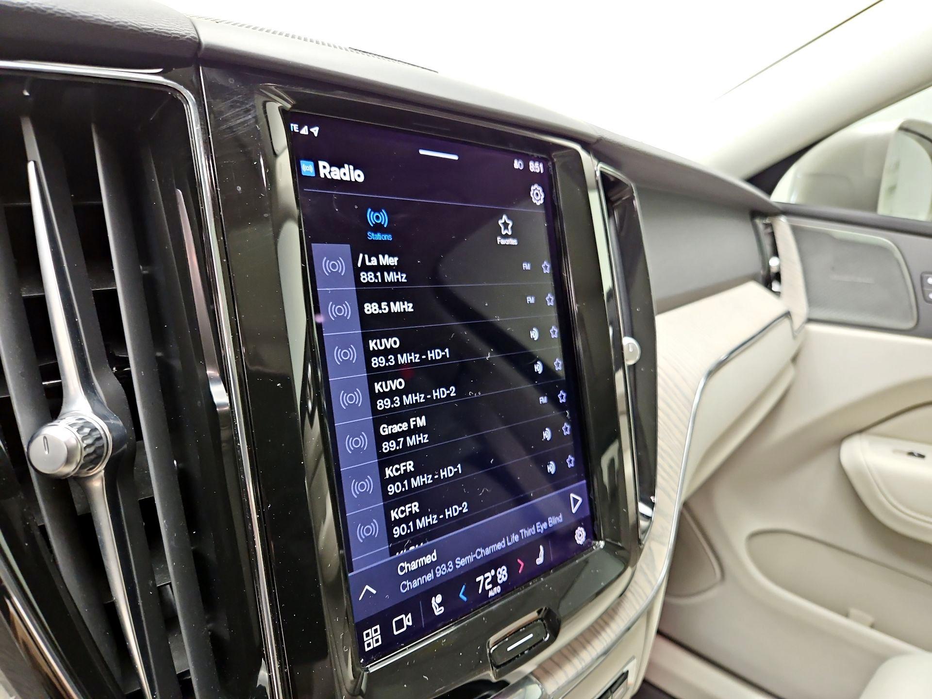 Thumbnail: 2023 Volvo XC60 - 16