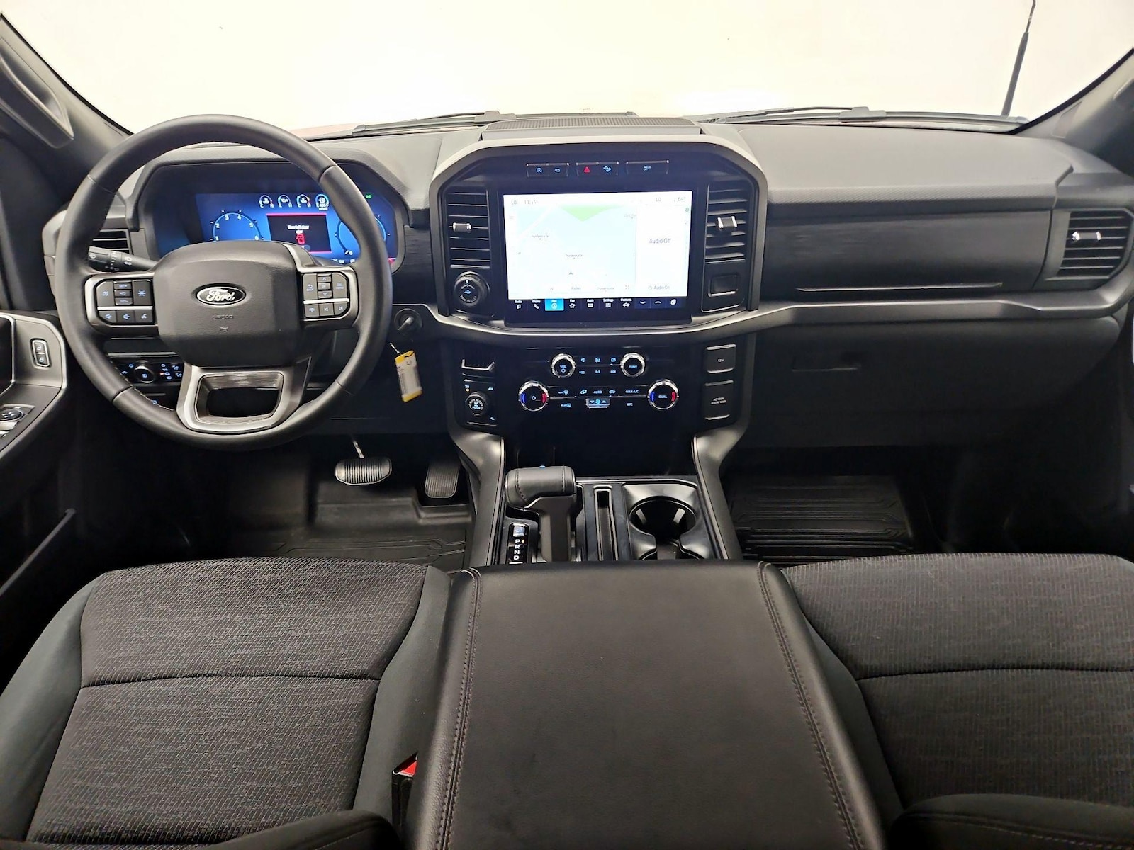 2024 Ford F-150 XLT - Photo 10
