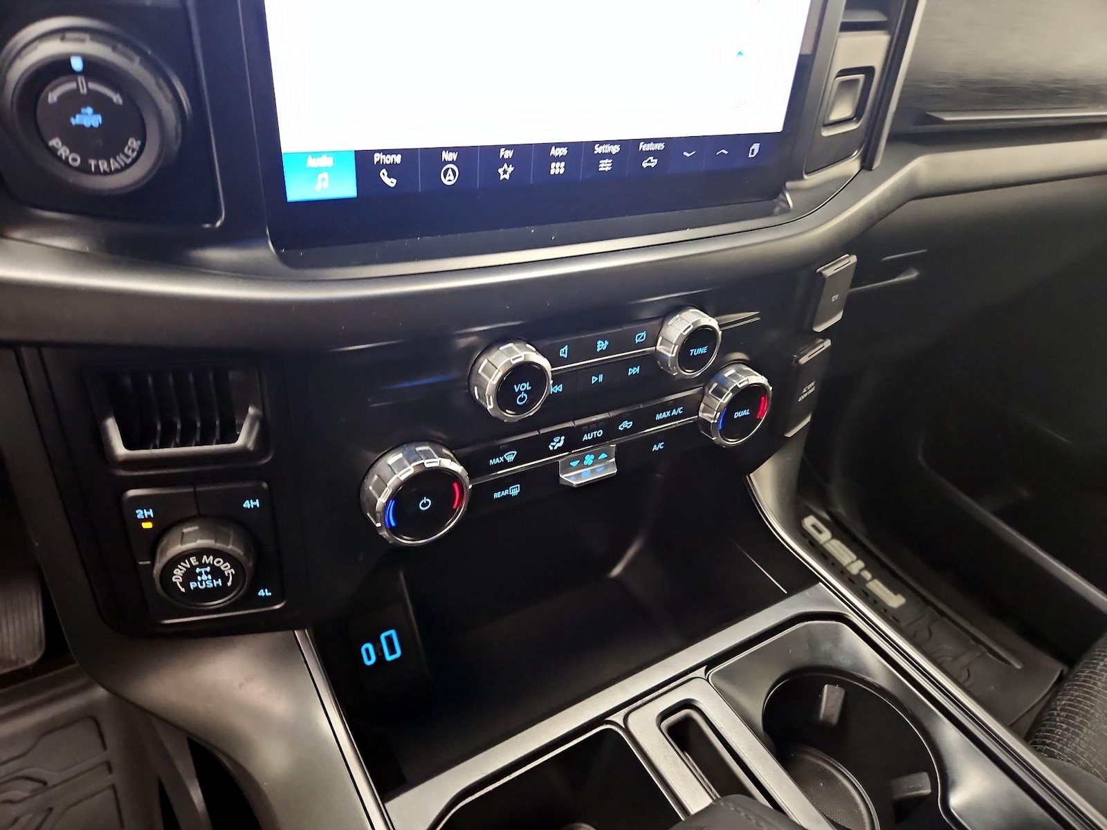 2024 Ford F-150 XLT - Photo 18