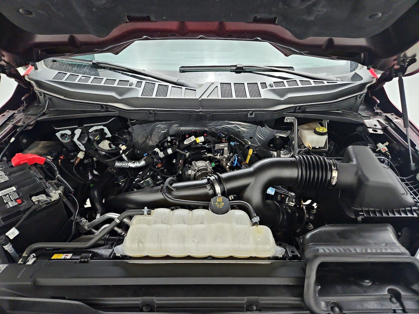 2024 Ford F-150 XLT - Photo 23