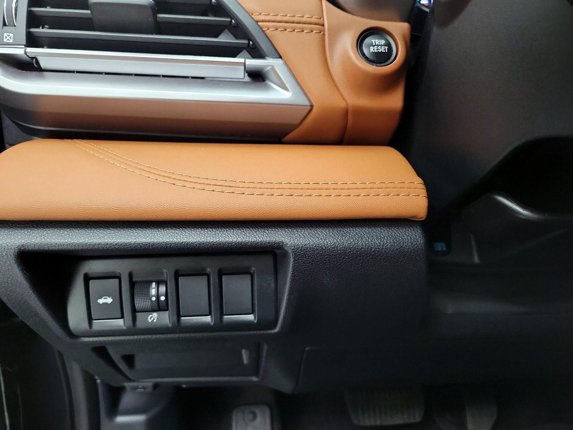 Thumbnail: 2021 Subaru Legacy - 13