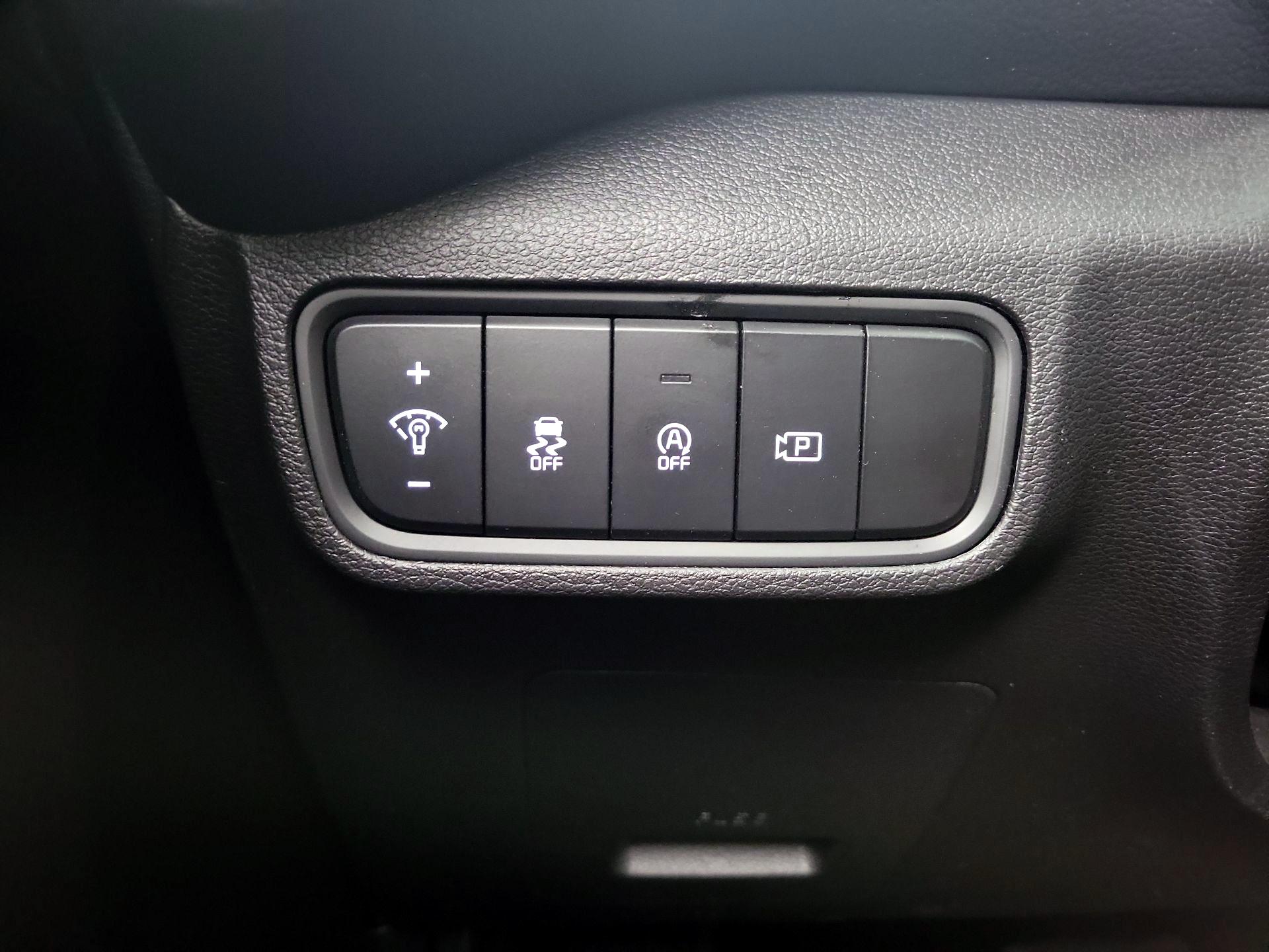 Thumbnail: 2023 Kia Soul - 13