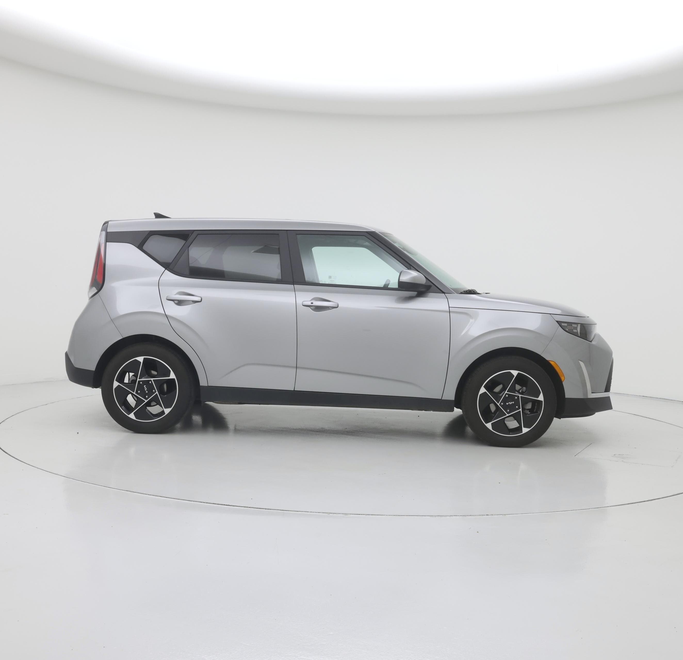 Thumbnail: 2023 Kia Soul - 7