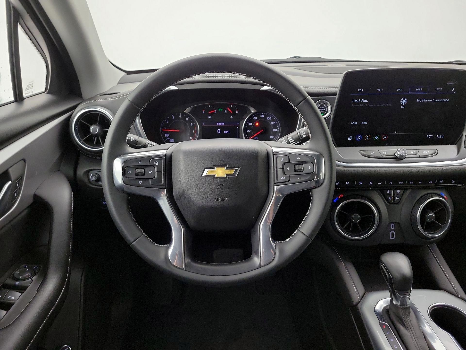Thumbnail: 2023 Chevrolet Blazer - 10
