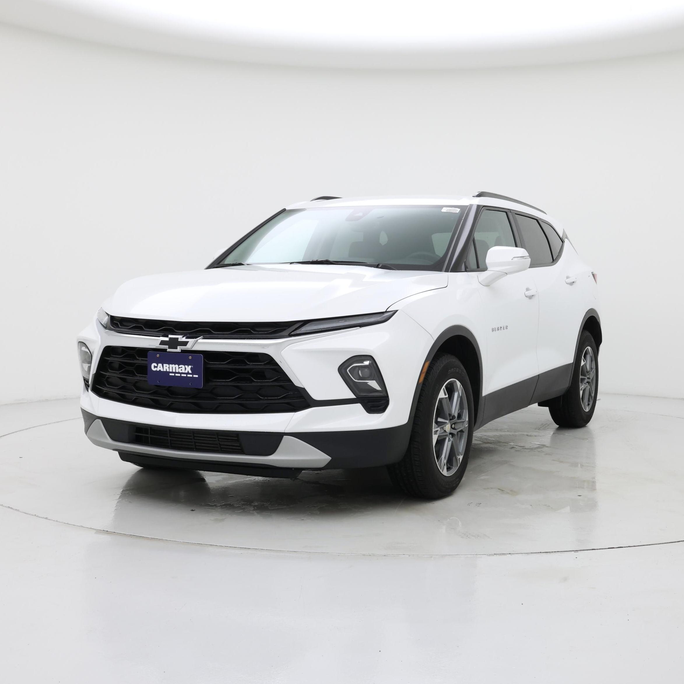 Thumbnail: 2023 Chevrolet Blazer - 4