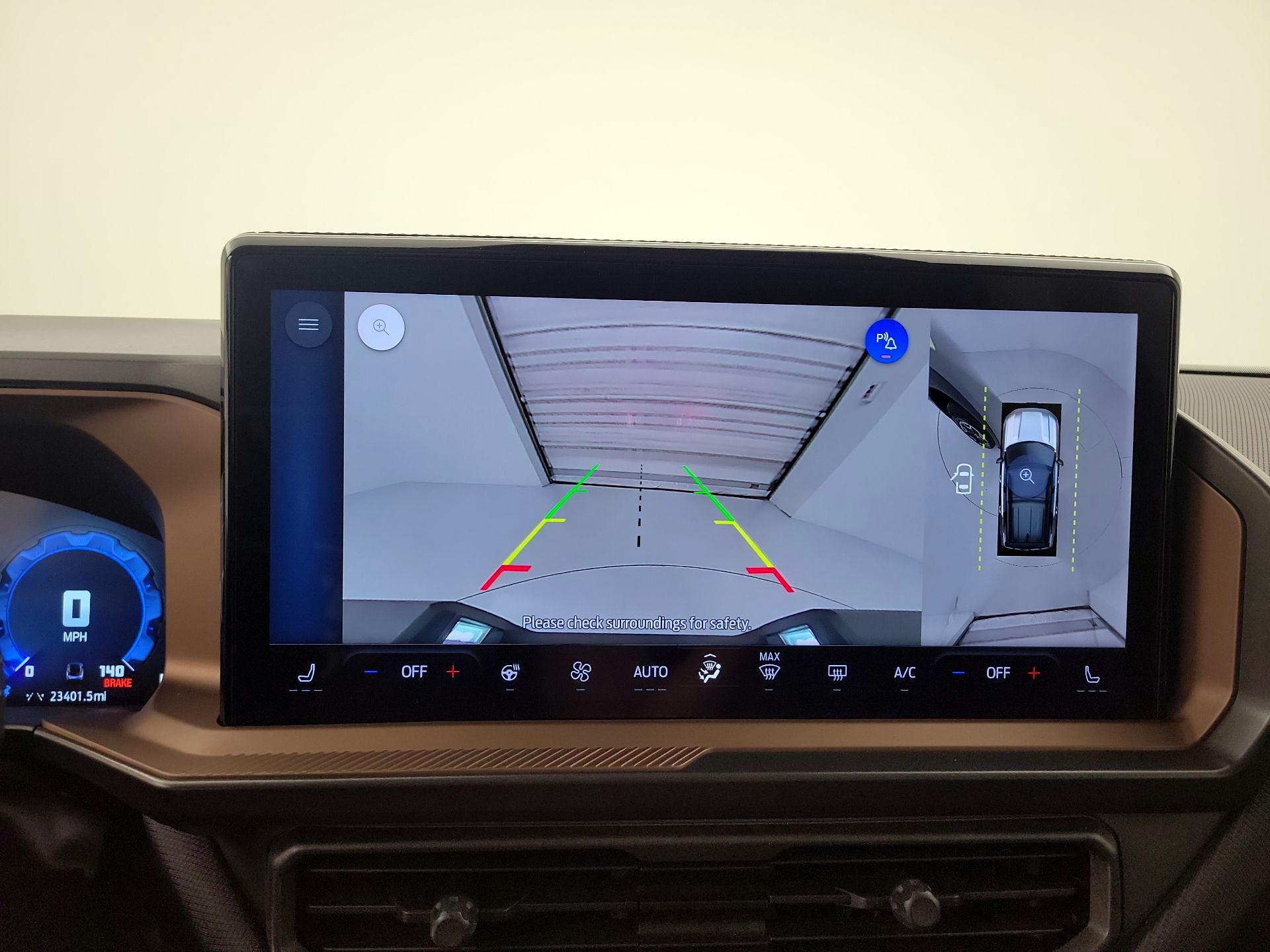 Thumbnail: 2025 Ford Bronco Sport - 14