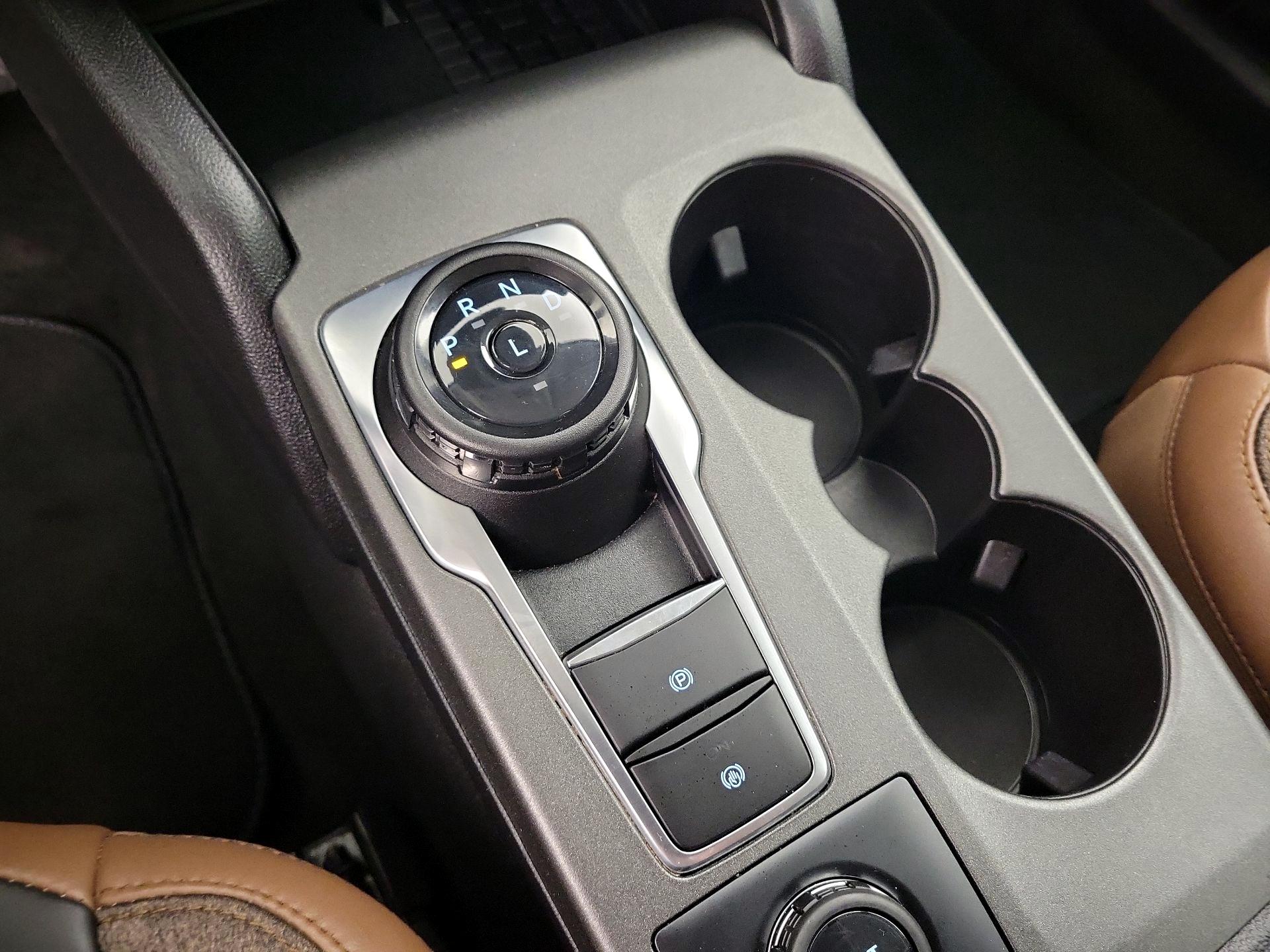 Thumbnail: 2025 Ford Bronco Sport - 17