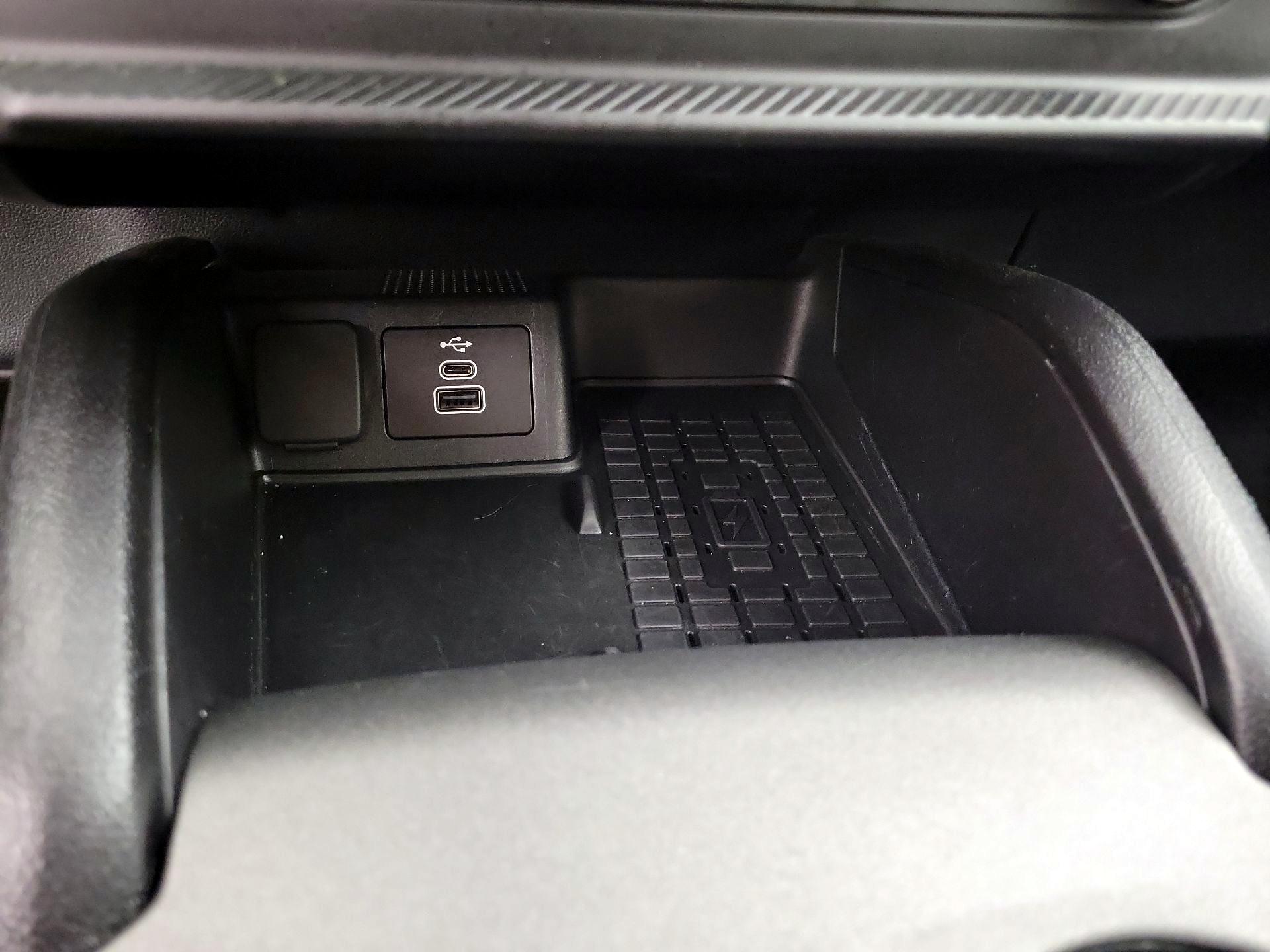 Thumbnail: 2025 Ford Bronco Sport - 18