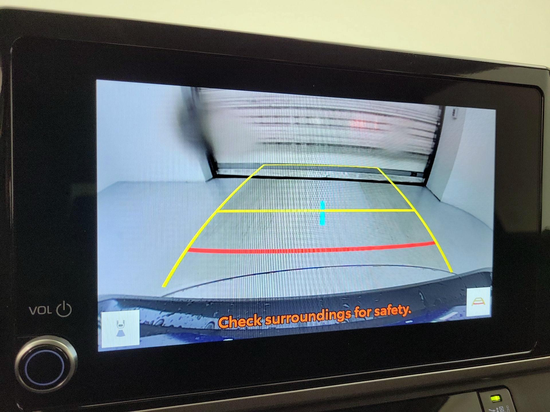 Thumbnail: 2025 Toyota Camry - 14