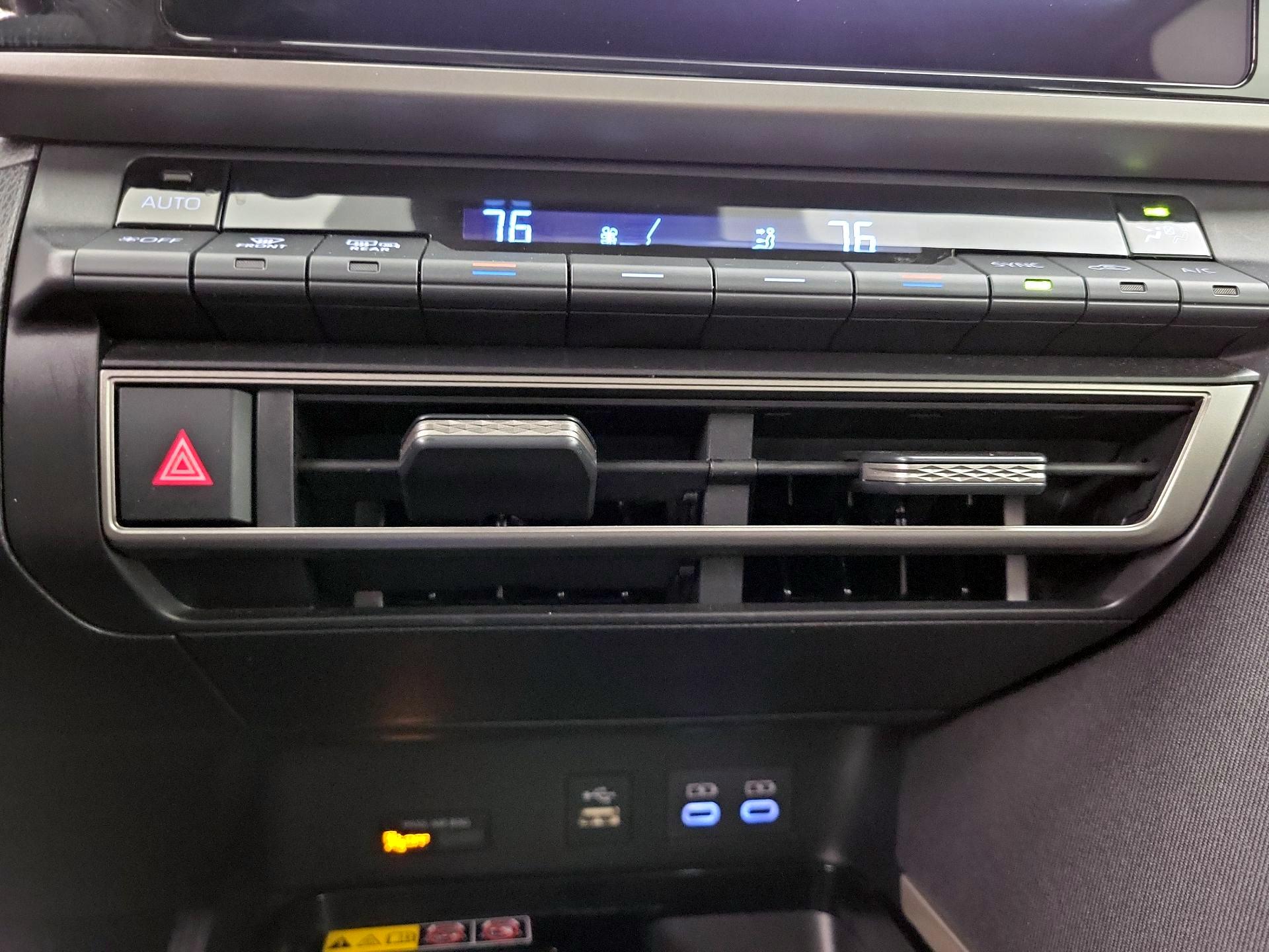 Thumbnail: 2025 Toyota Camry - 16