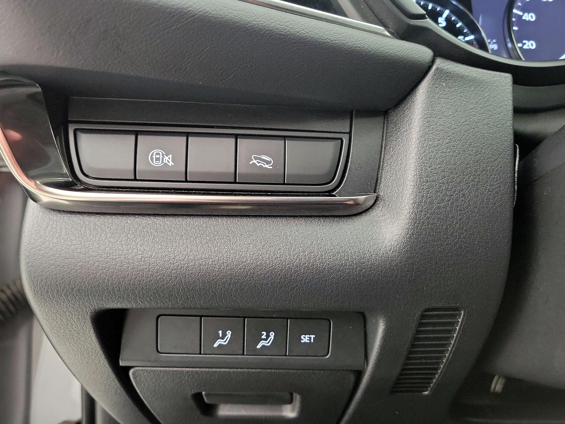 Thumbnail: 2025 Mazda CX-30 - 13