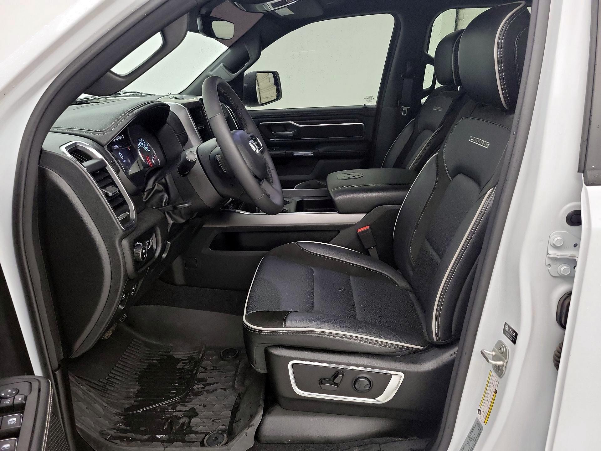 Thumbnail: 2025 RAM 1500 - 11