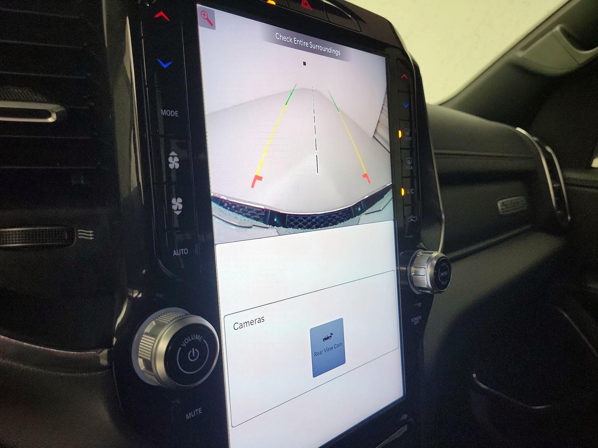 Thumbnail: 2025 RAM 1500 - 15