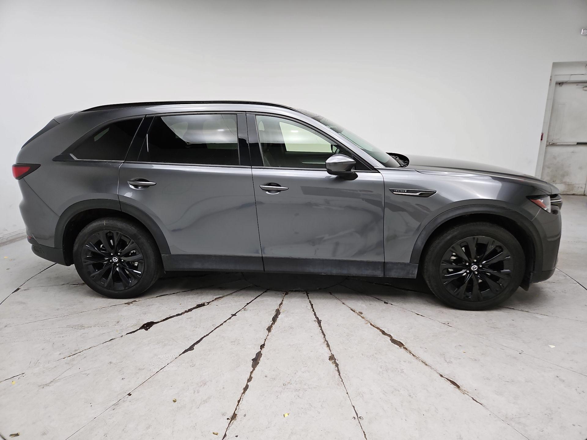 Thumbnail: 2025 Mazda CX-90 - 4