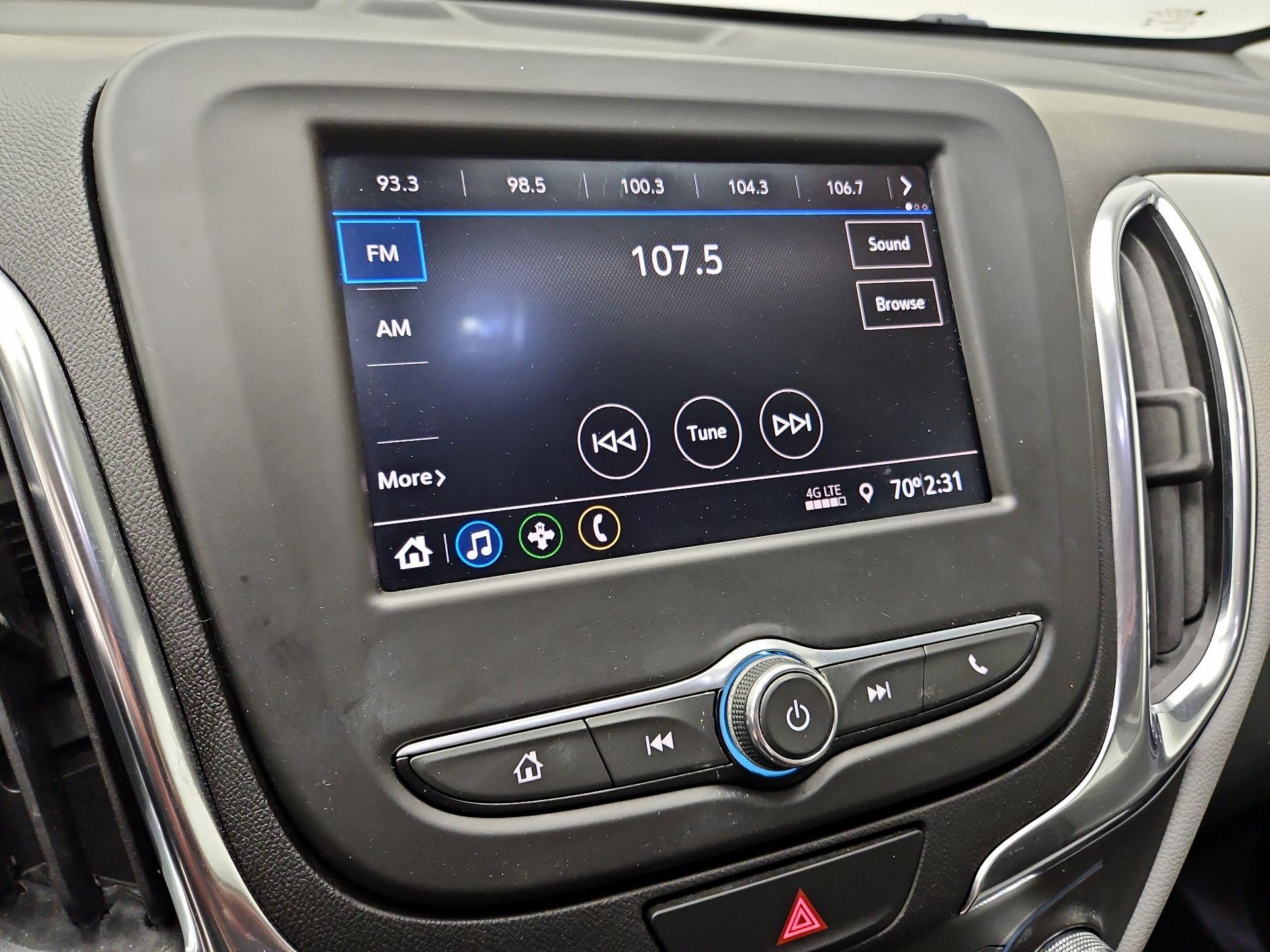 Thumbnail: 2021 Chevrolet Equinox - 15