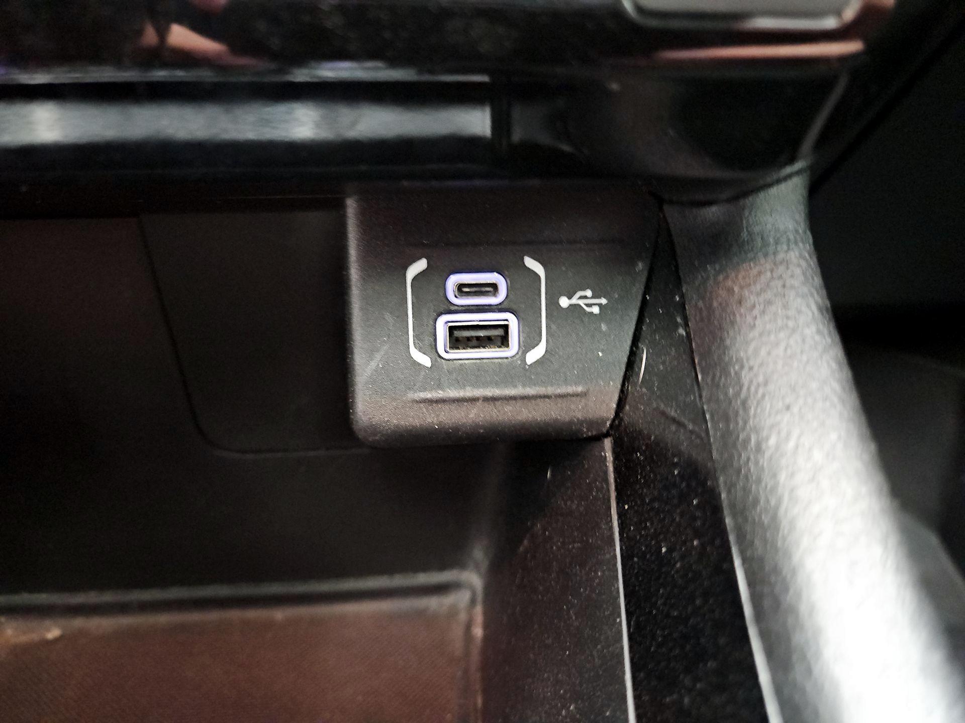 Thumbnail: 2022 Jeep Compass - 19