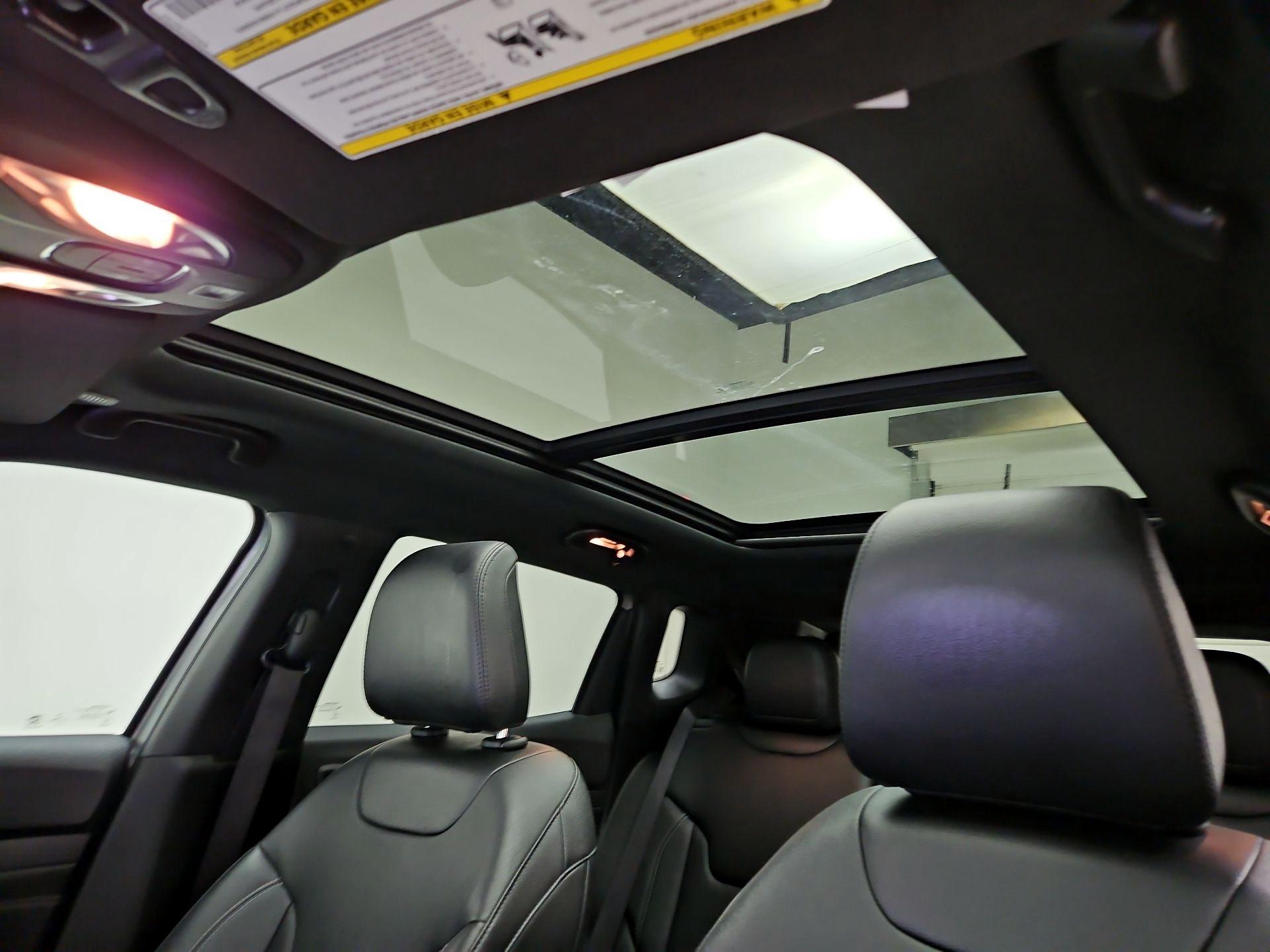 Thumbnail: 2022 Jeep Compass - 20