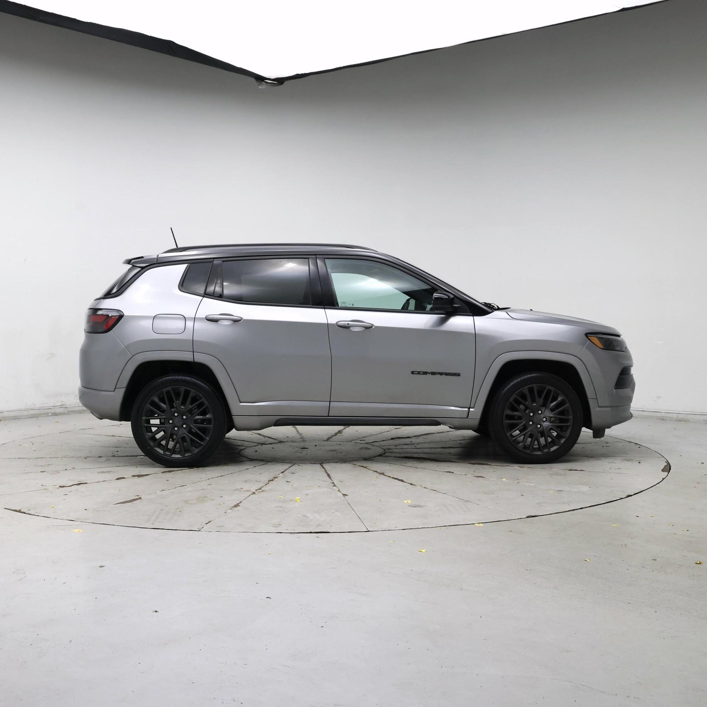 Thumbnail: 2022 Jeep Compass - 7