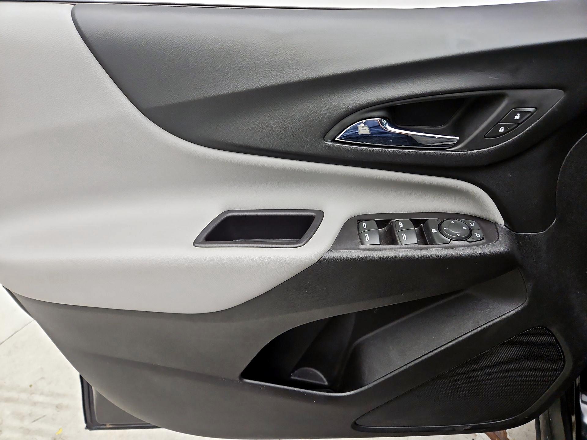 Thumbnail: 2020 Chevrolet Equinox - 12