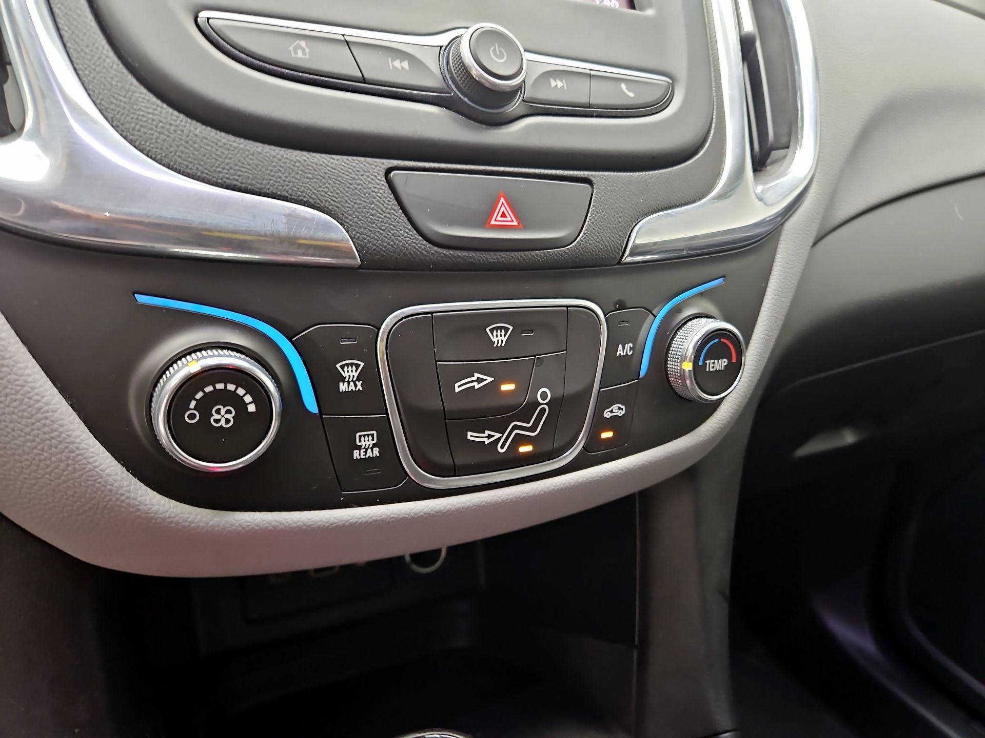 Thumbnail: 2020 Chevrolet Equinox - 16