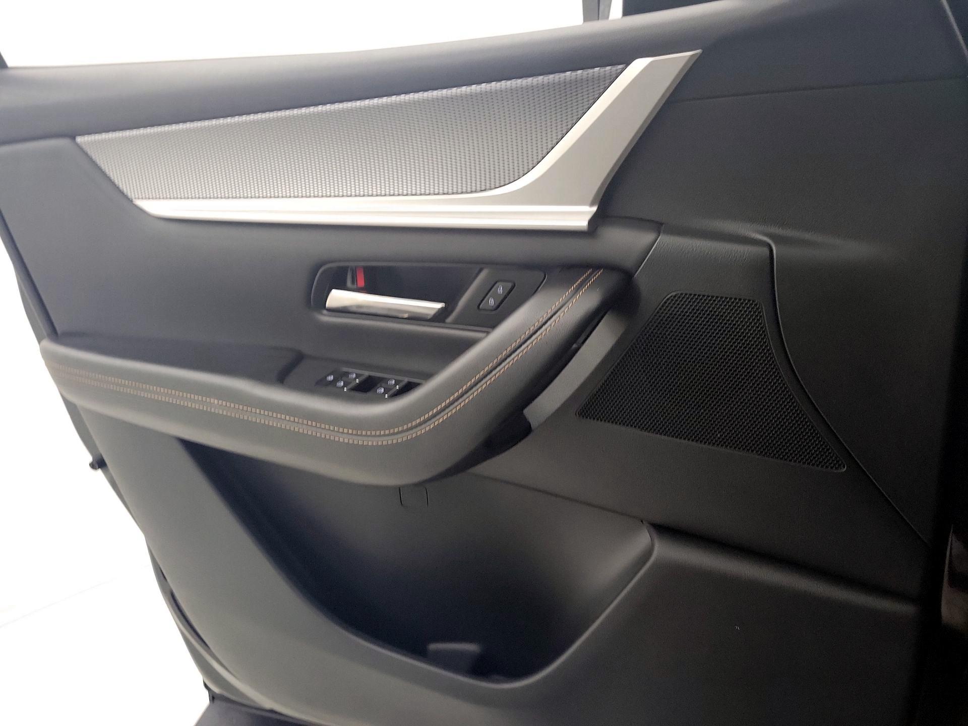 Thumbnail: 2025 Mazda CX-90 - 12