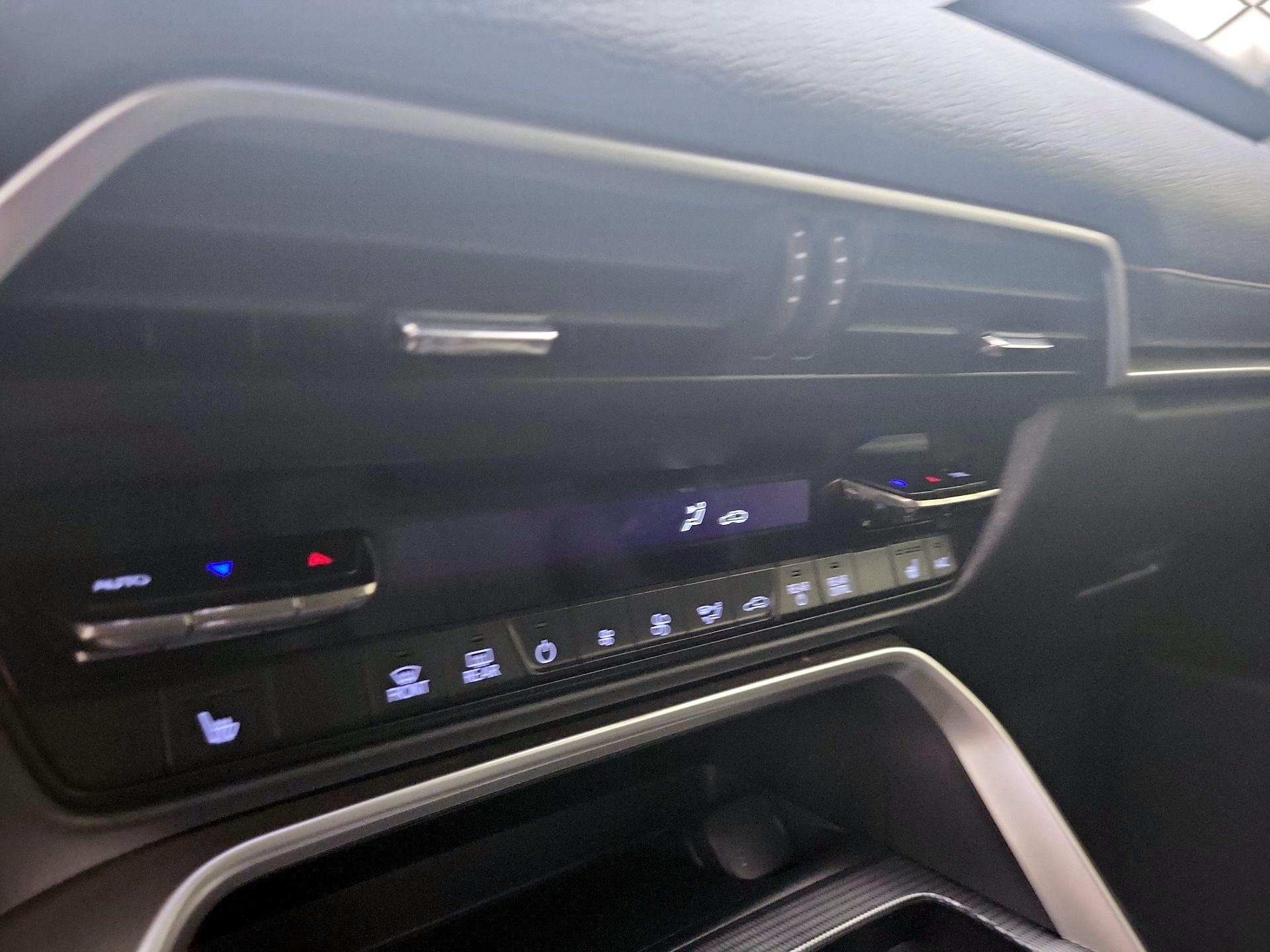 Thumbnail: 2025 Mazda CX-90 - 17