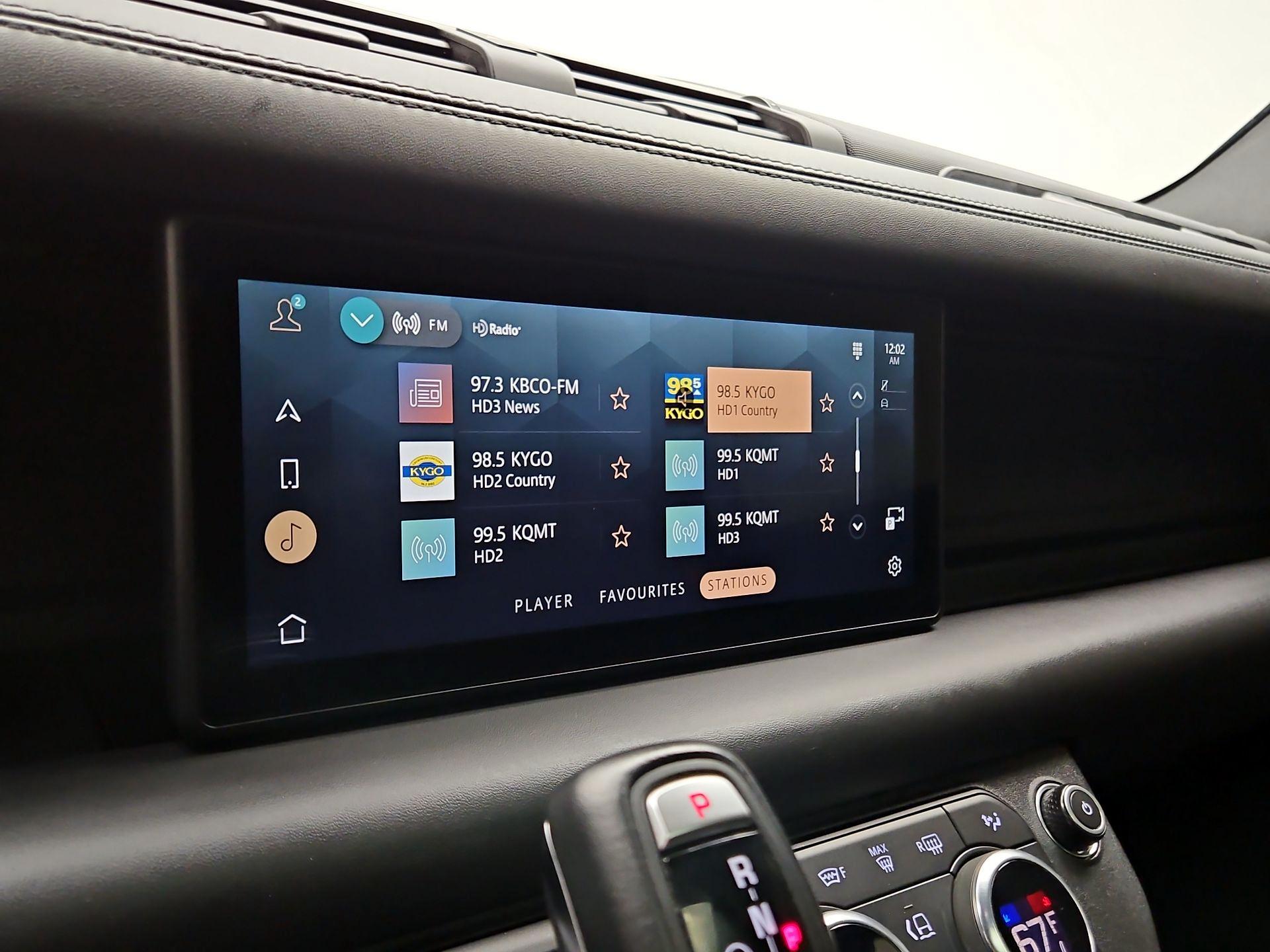 Thumbnail: 2021 Land Rover Defender - 15