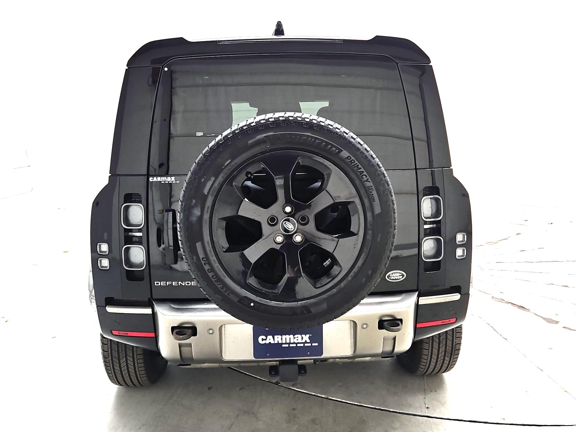 Thumbnail: 2021 Land Rover Defender - 6
