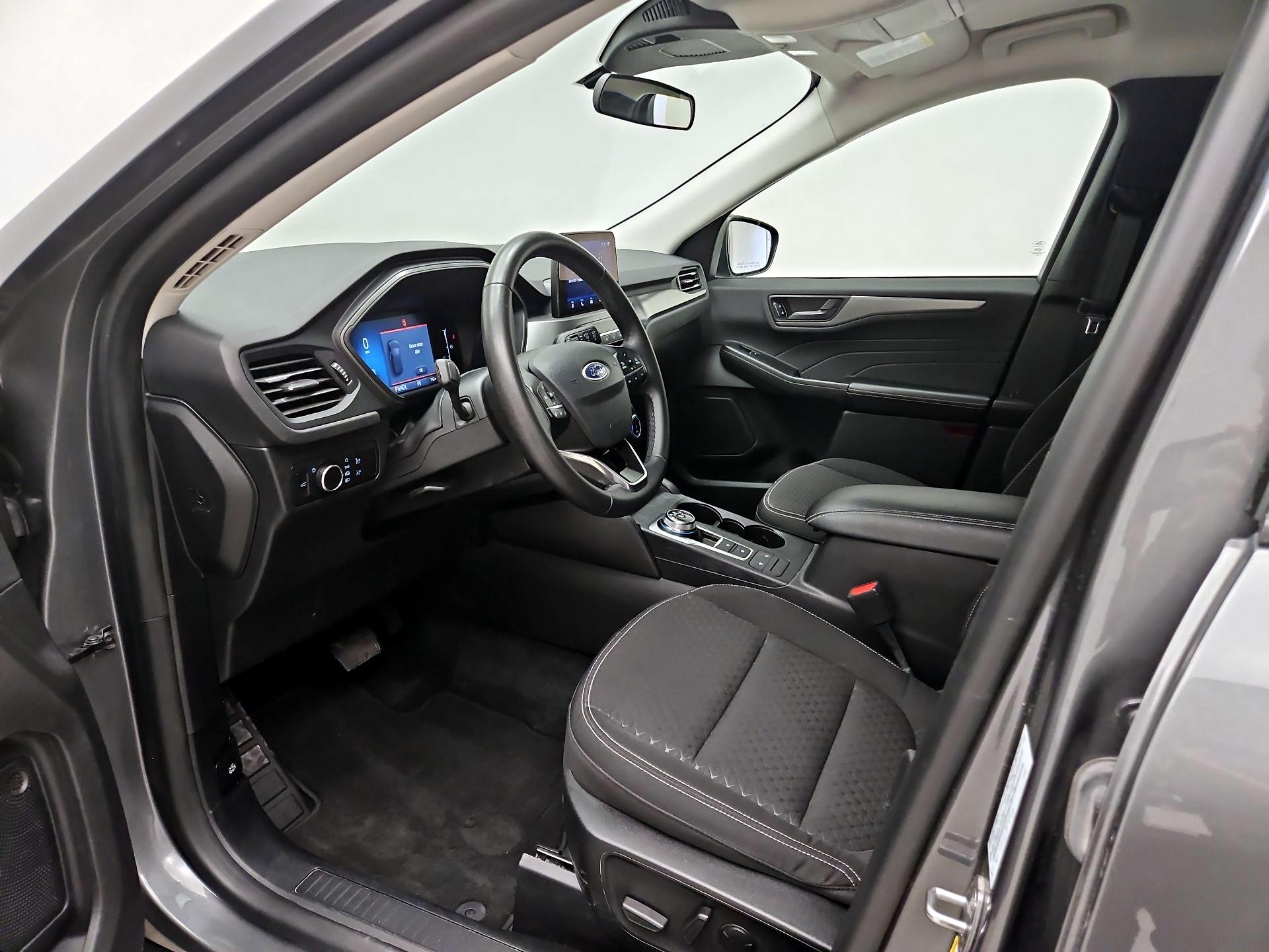 Thumbnail: 2023 Ford Escape - 11