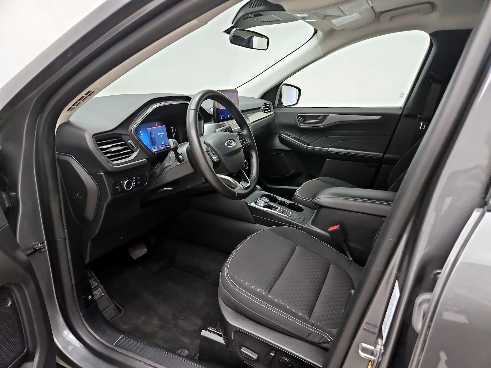 Power Seat(s) & Side Airbags