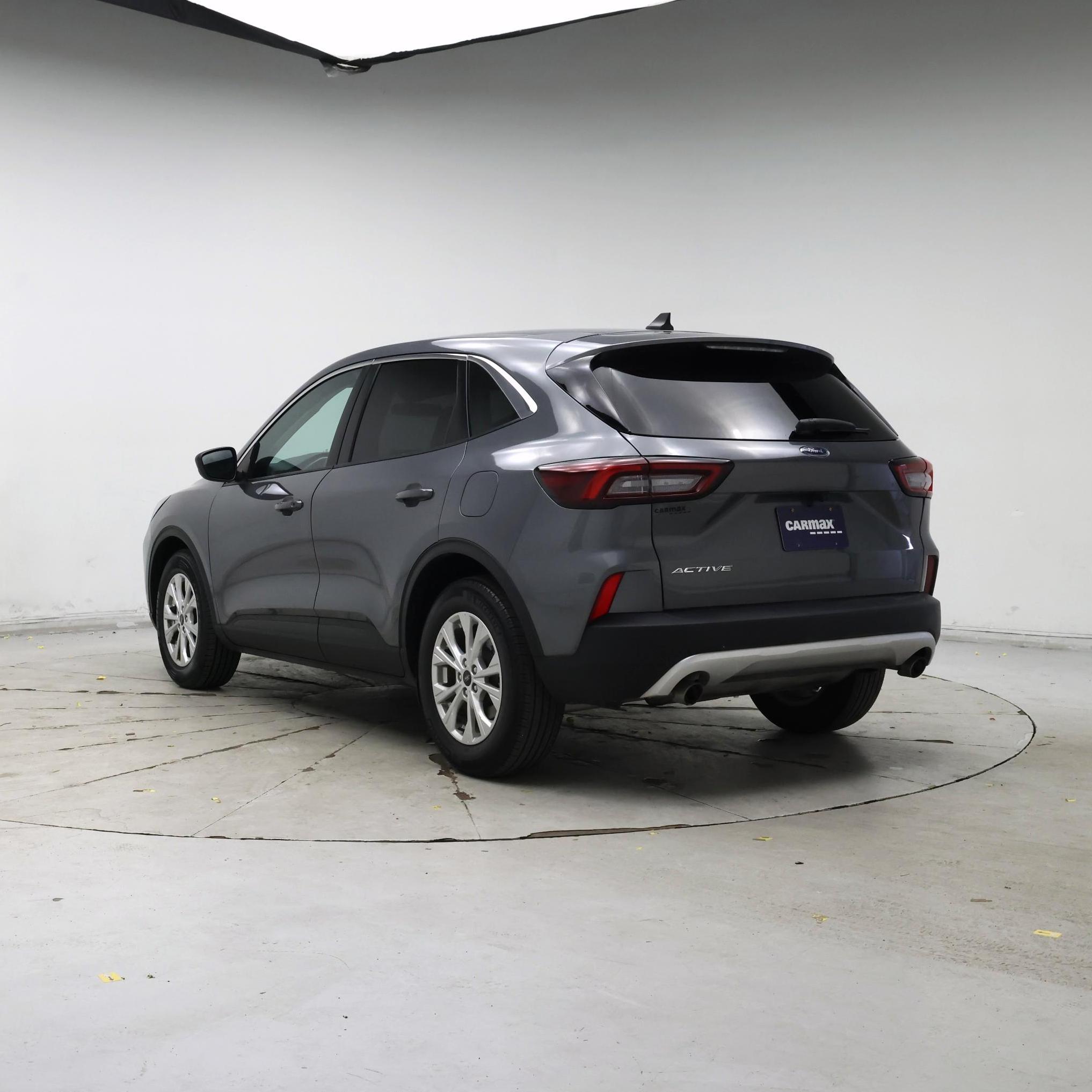 Thumbnail: 2023 Ford Escape - 2