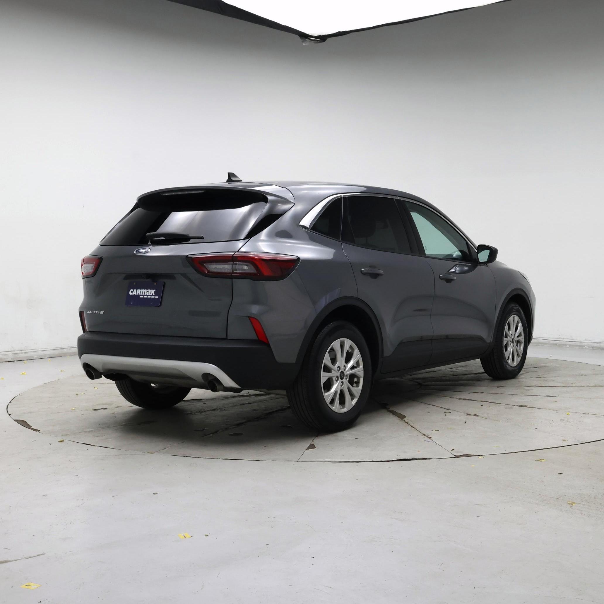 Thumbnail: 2023 Ford Escape - 8