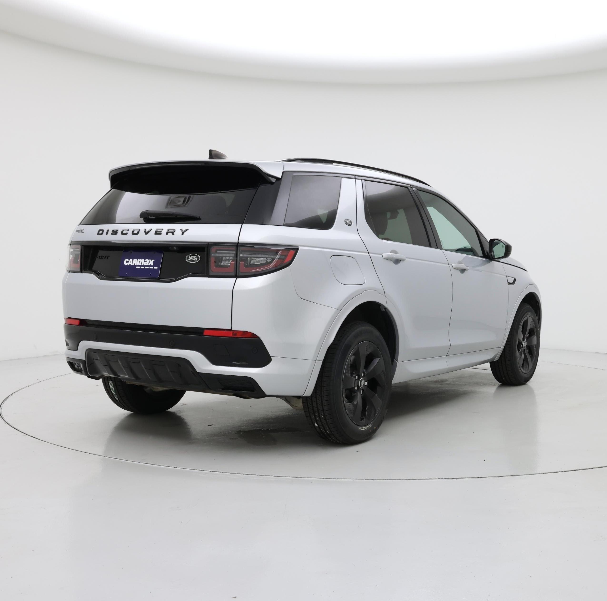 Thumbnail: 2023 Land Rover Discovery Sport - 8