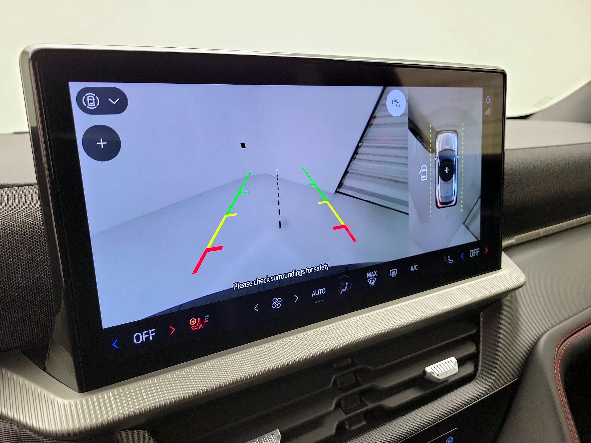 Thumbnail: 2025 Ford Explorer - 15