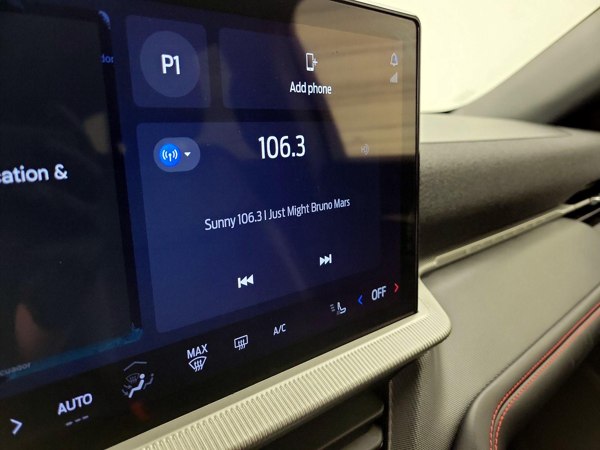 Thumbnail: 2025 Ford Explorer - 16