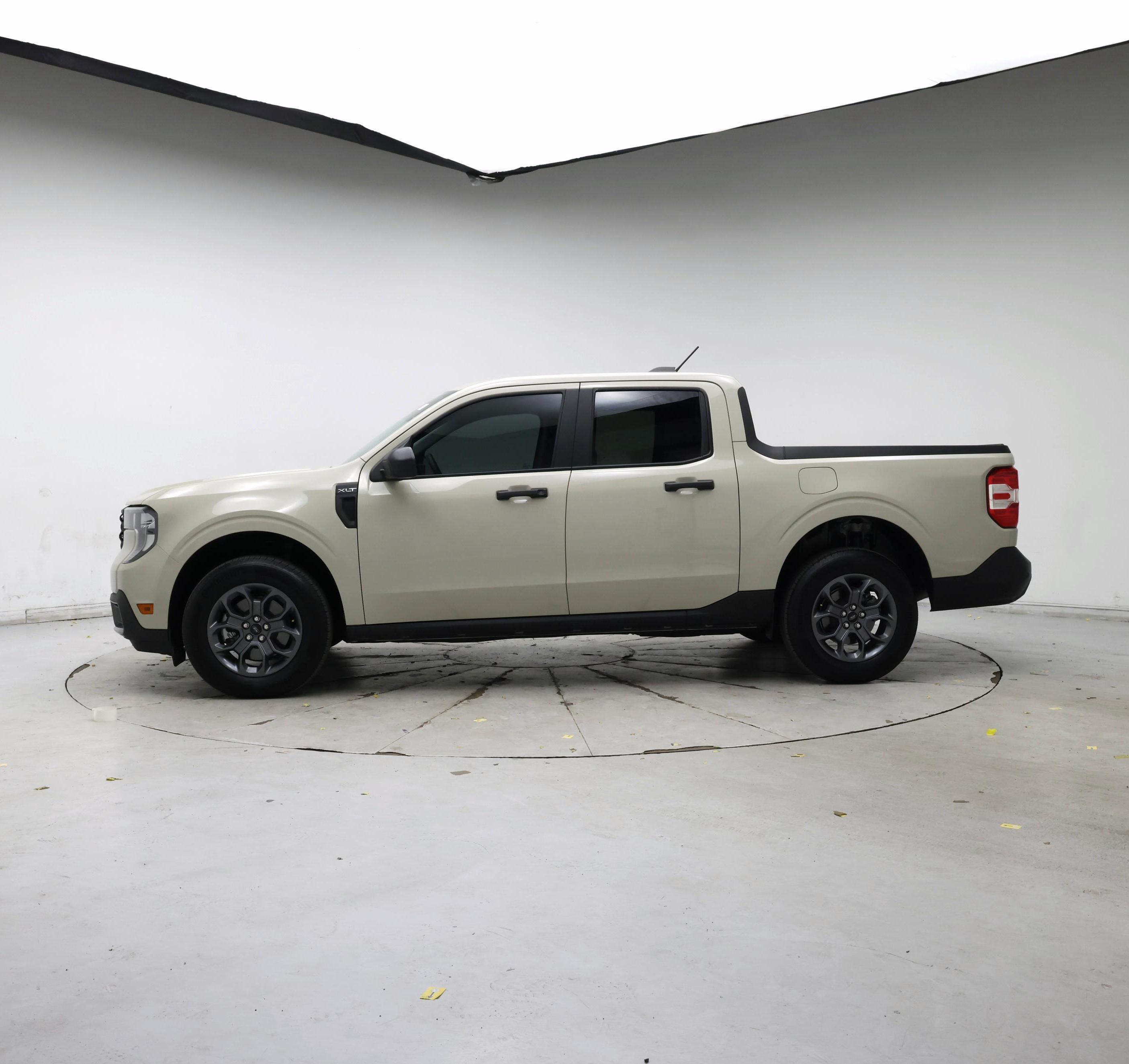 Thumbnail: 2025 Ford Maverick - 3