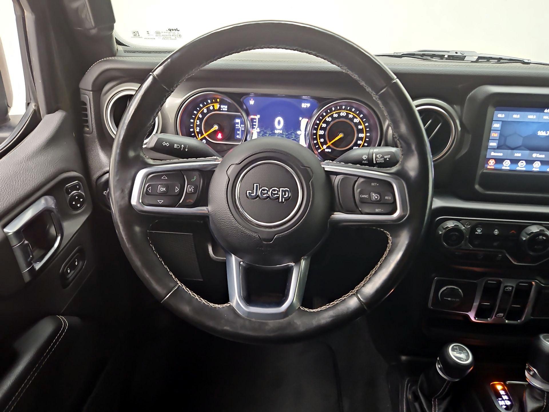 Thumbnail: 2021 Jeep Gladiator - 10