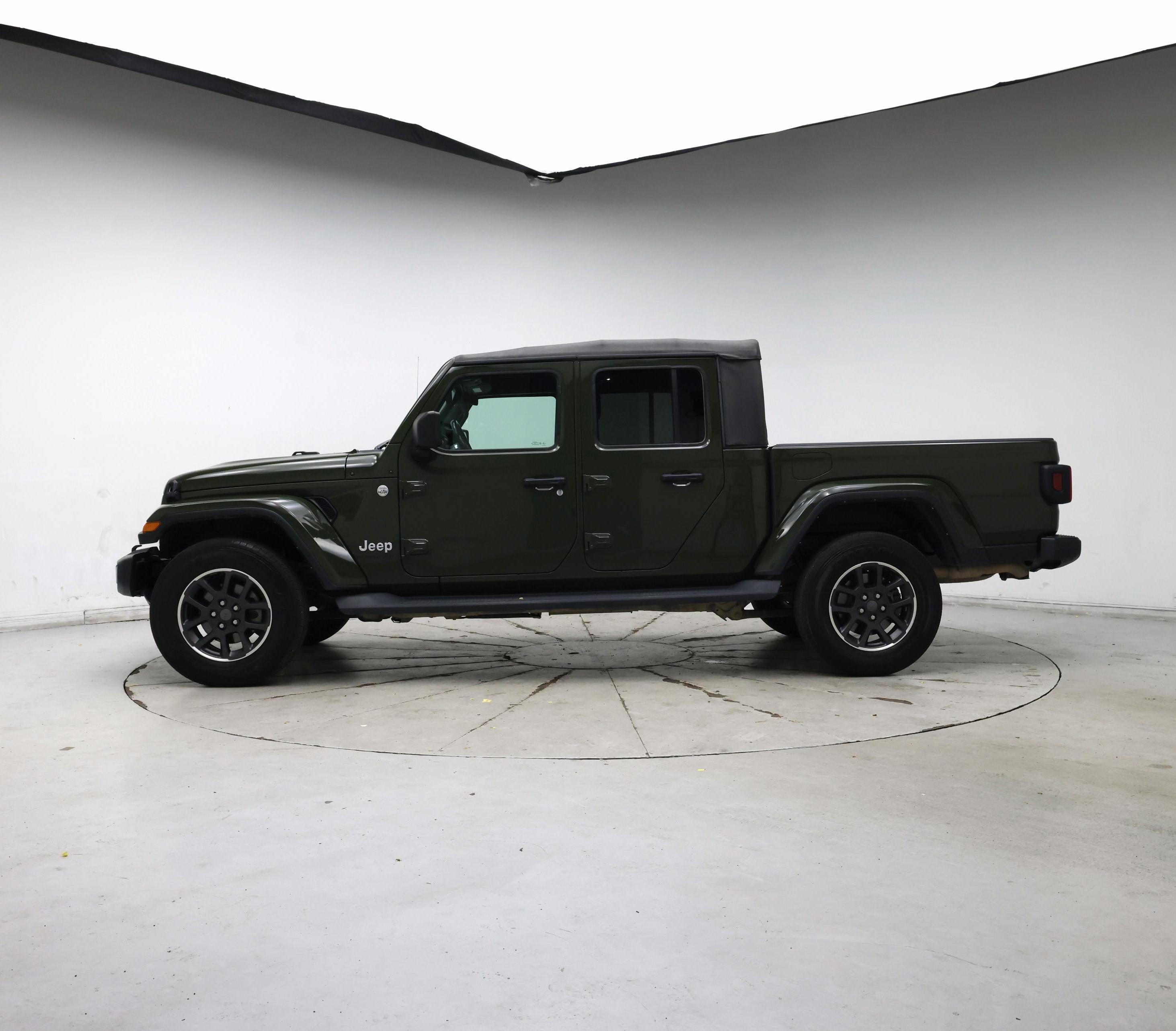 Thumbnail: 2021 Jeep Gladiator - 3