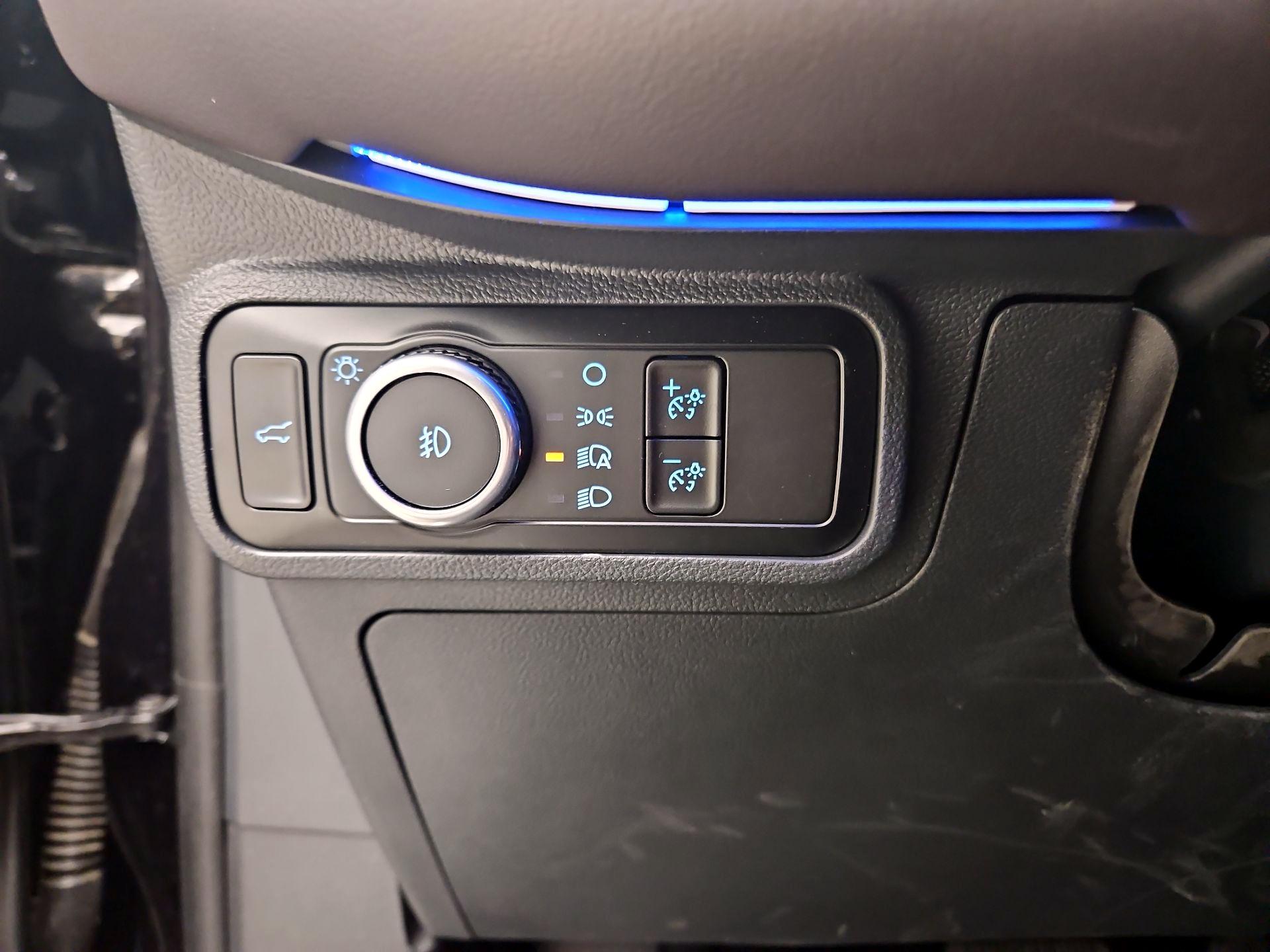 Thumbnail: 2025 Ford Explorer - 13